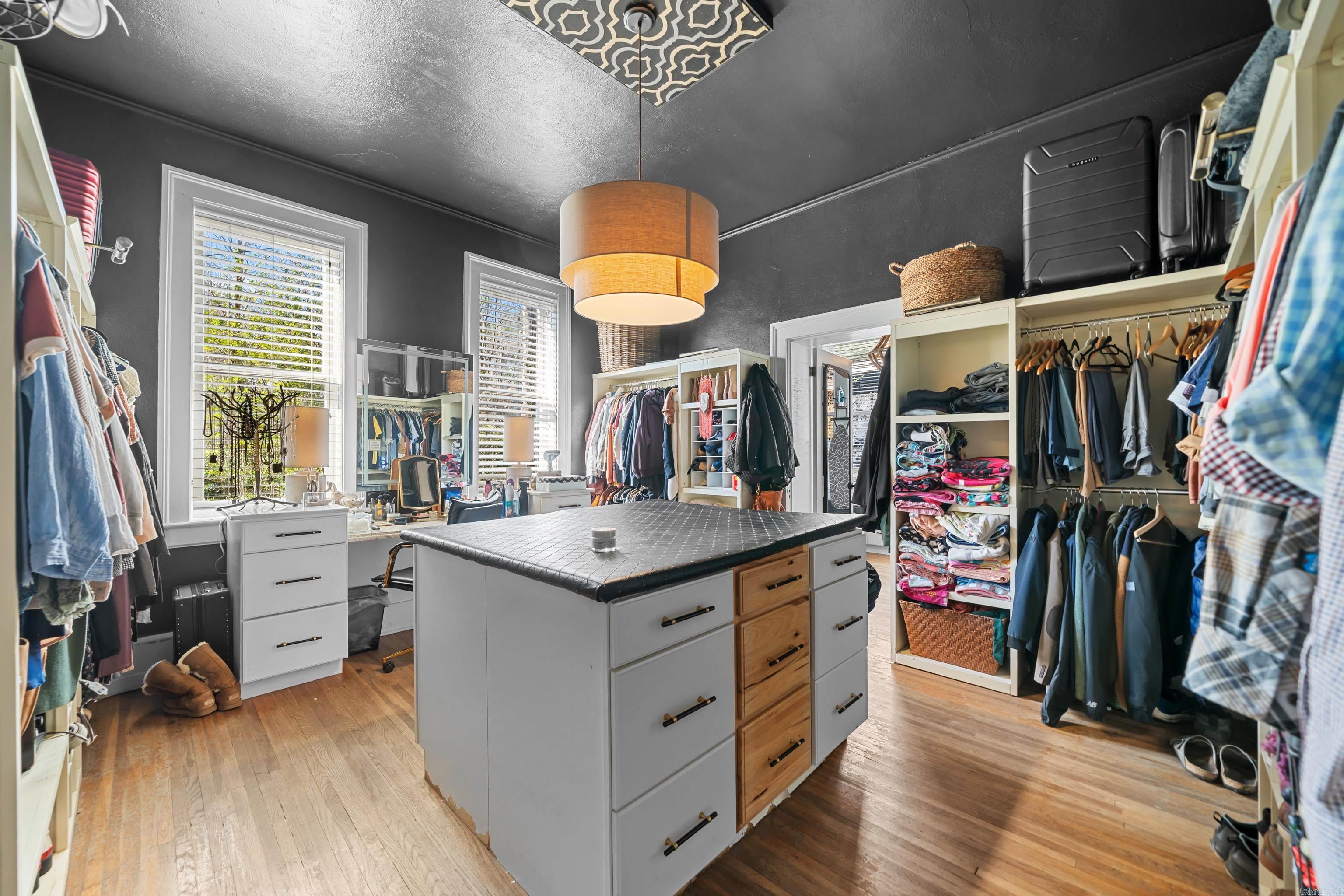 HSR BLK - Residential