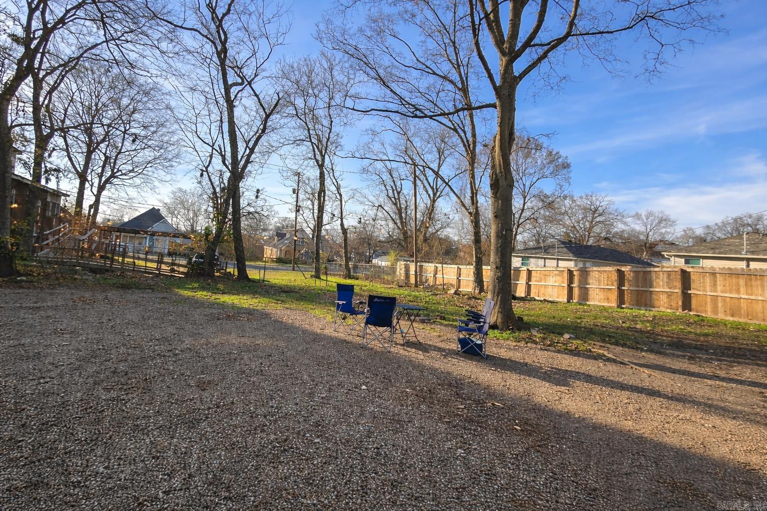 MOORE & PENZEL - Residential