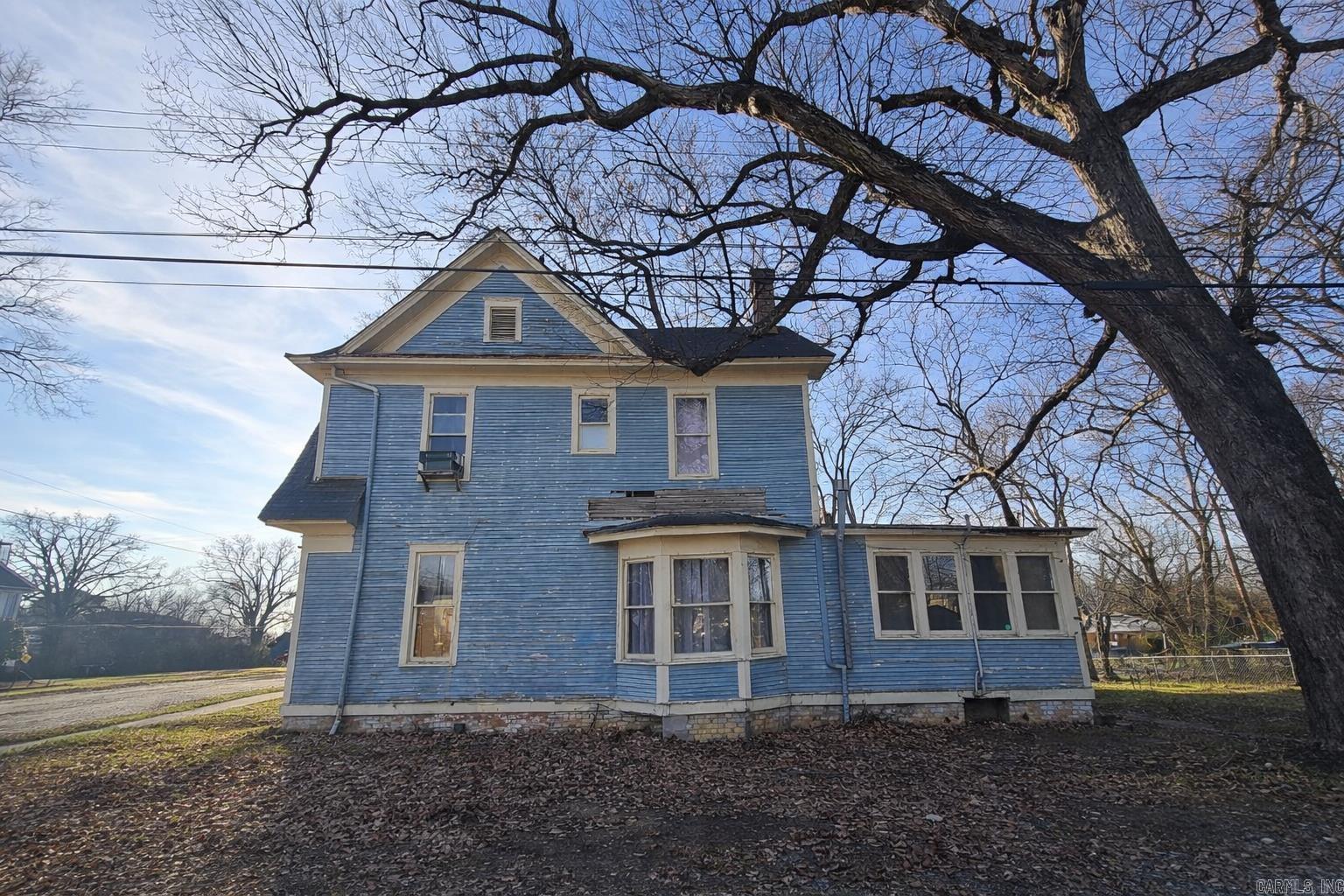 MOORE & PENZEL - Residential