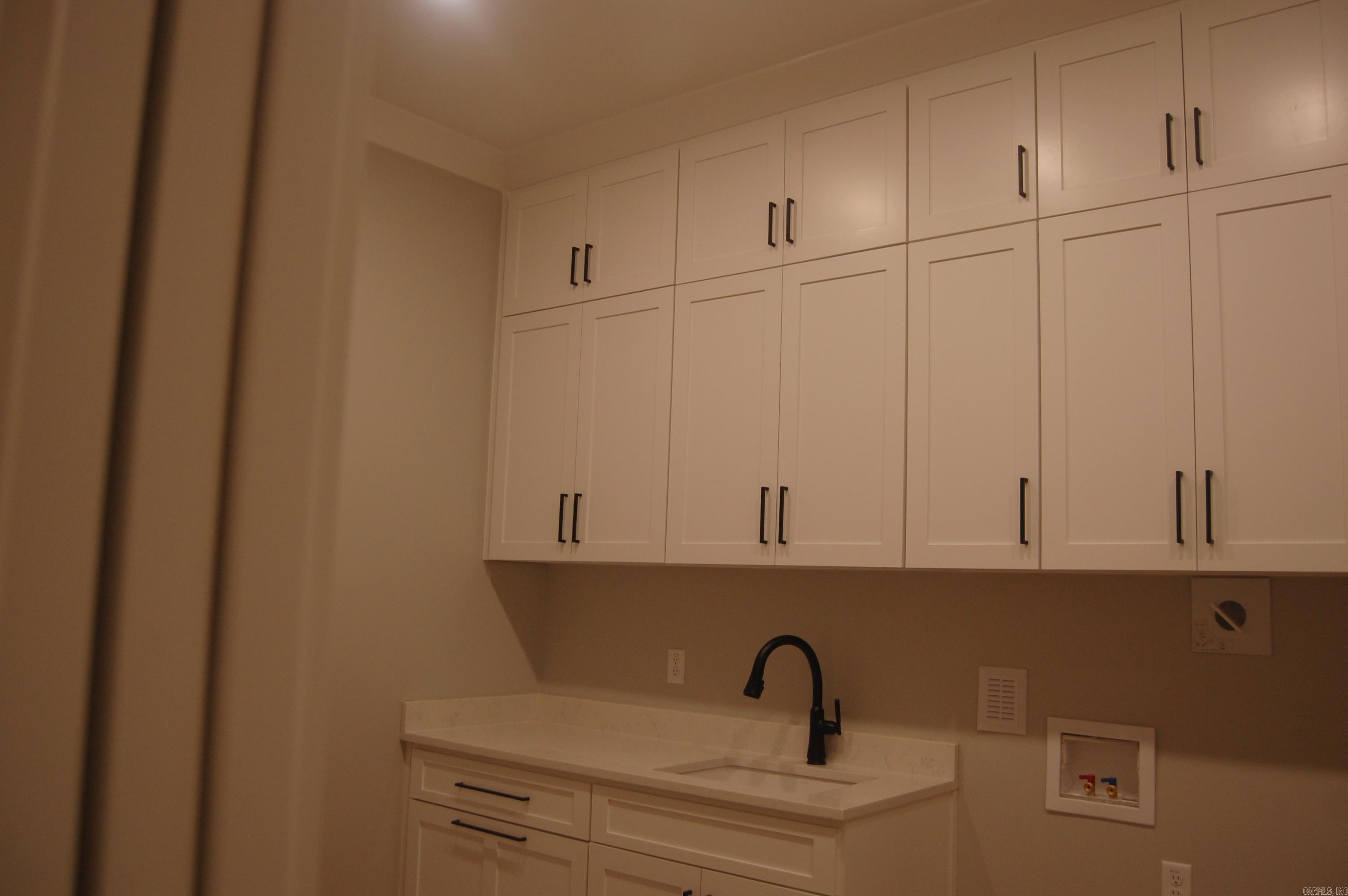 CHENAL VALLEY ABINGTON COURT - Residential