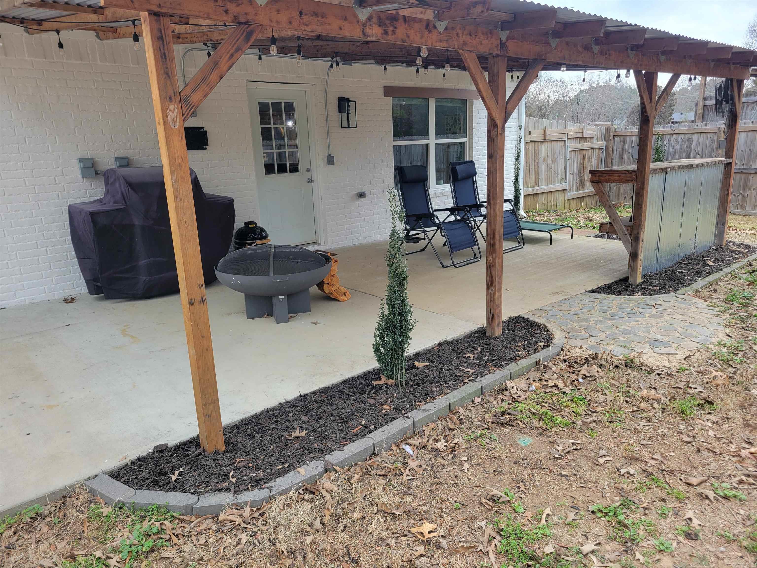 HONOR'S PLACE - Residential