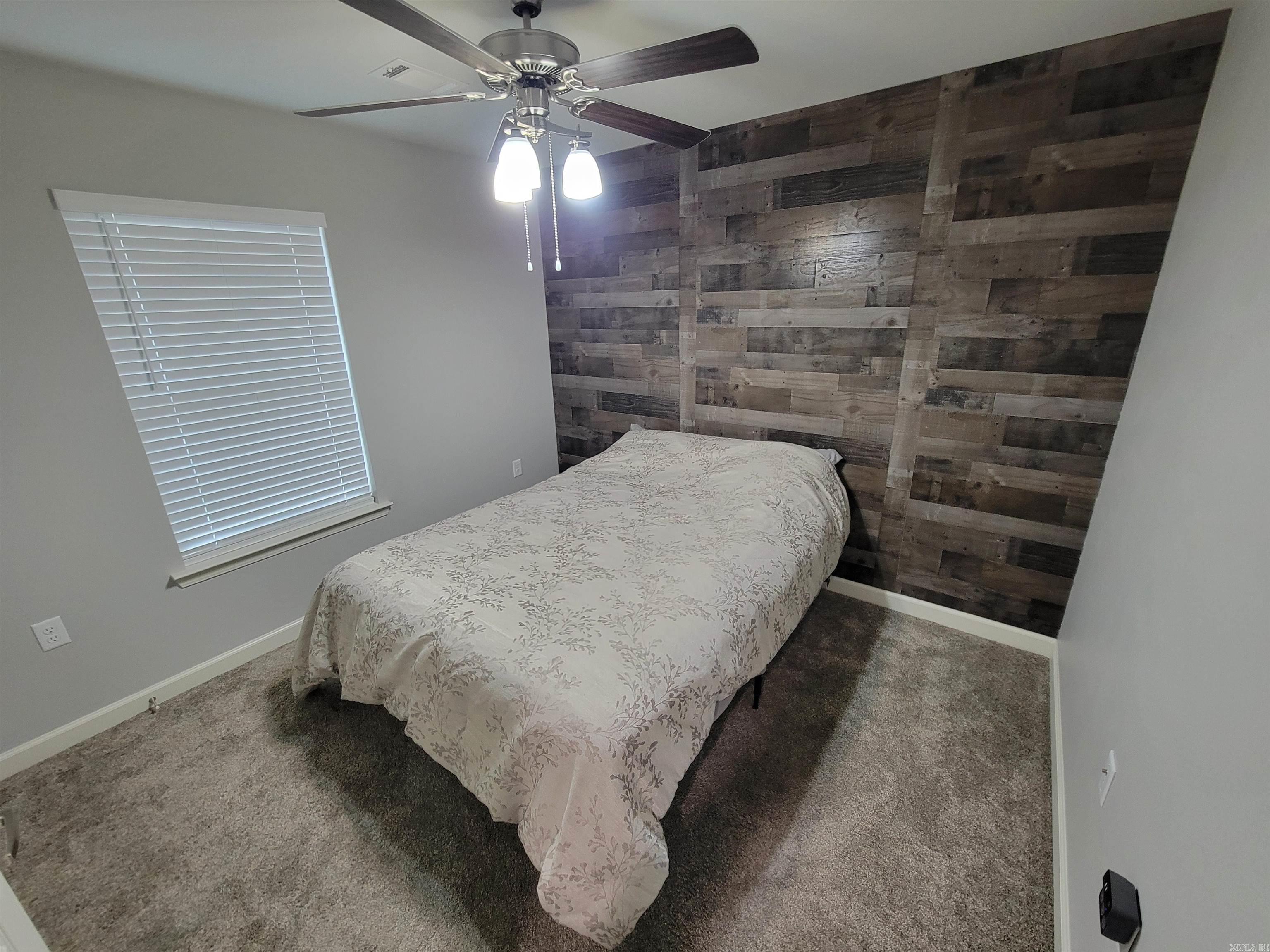 HONOR'S PLACE - Residential