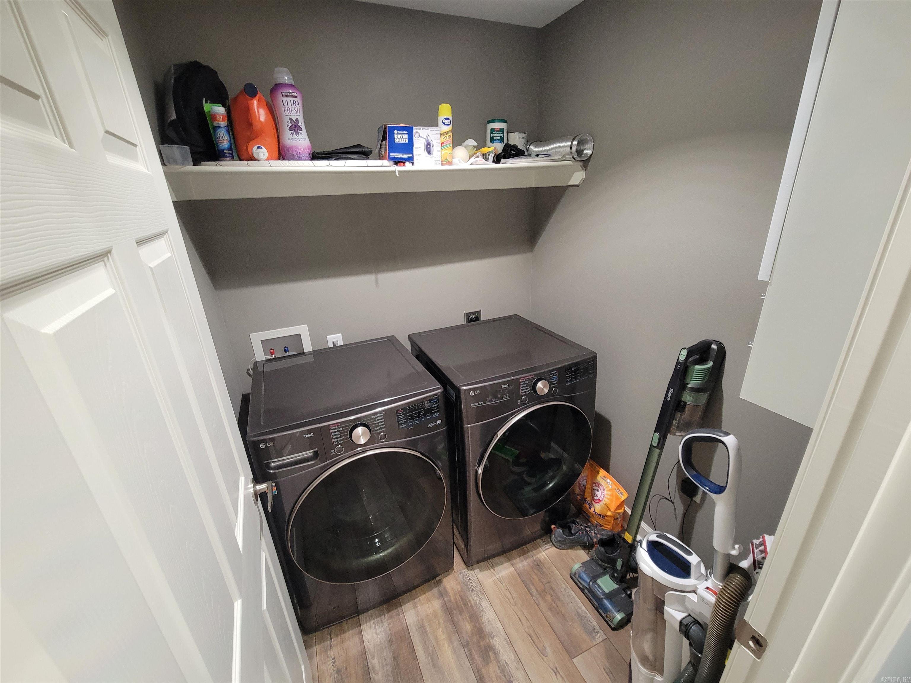 HONOR'S PLACE - Residential