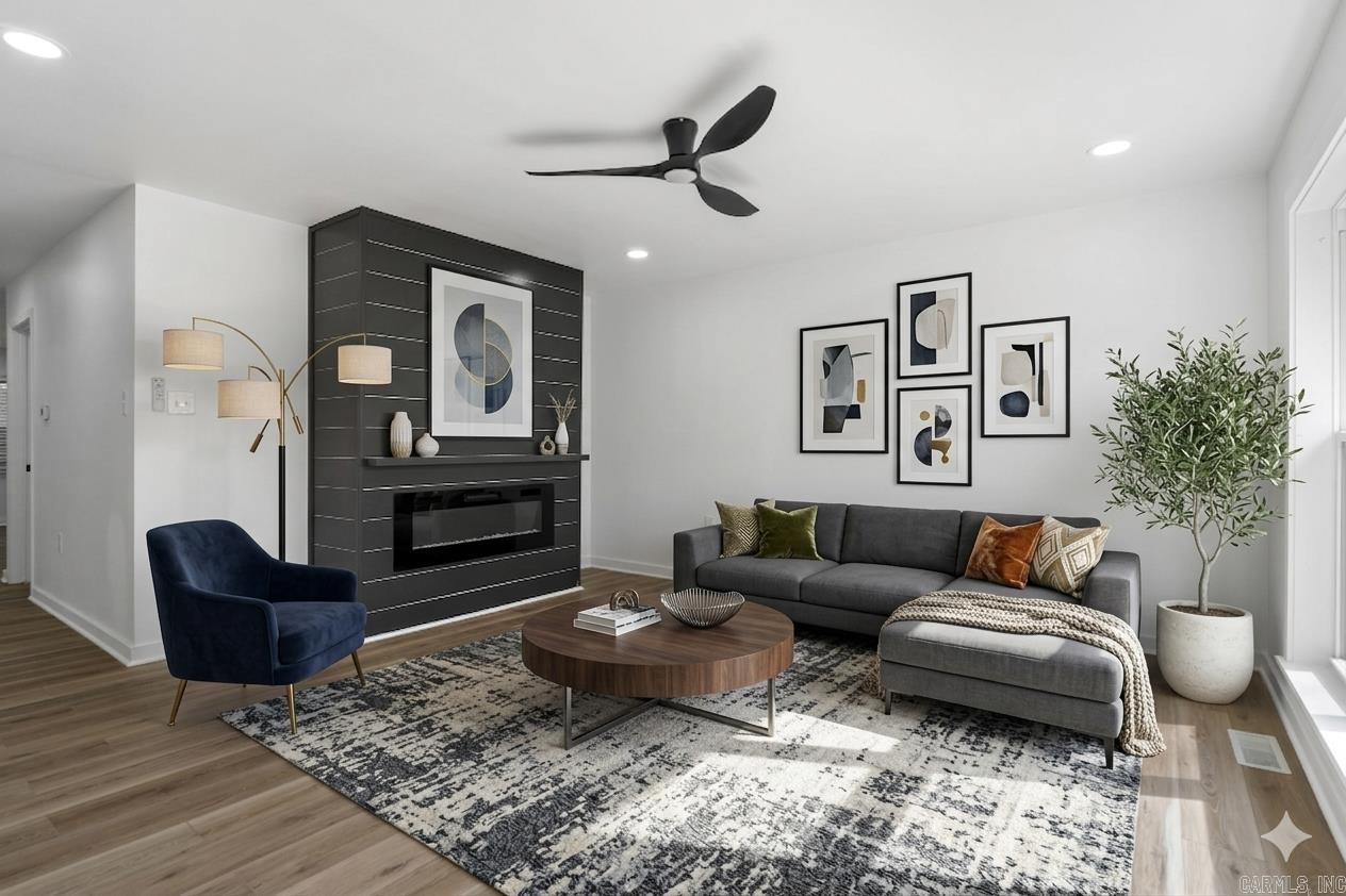 DIERKS HAYS 2ND - Residential