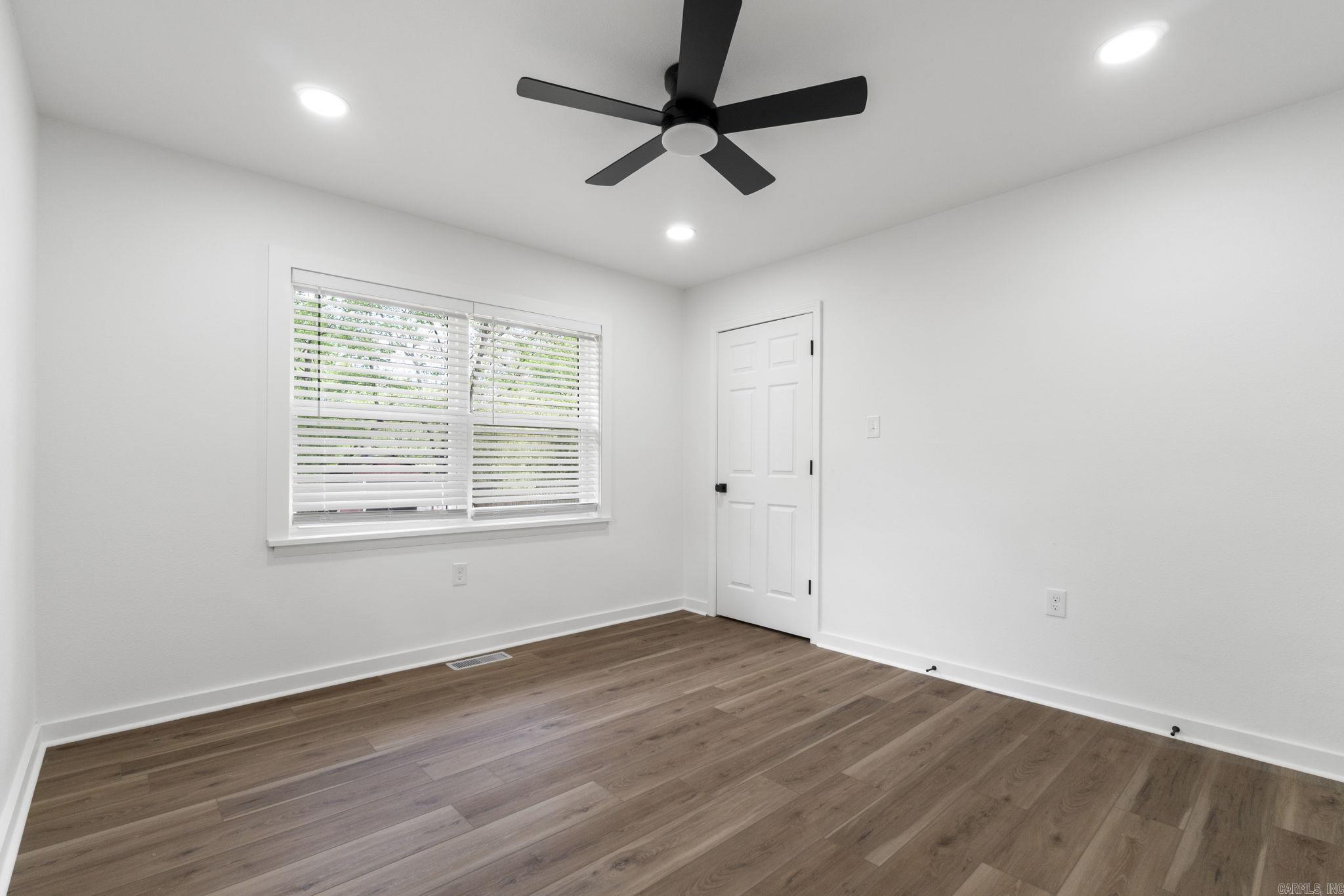 DIERKS HAYS 2ND - Residential