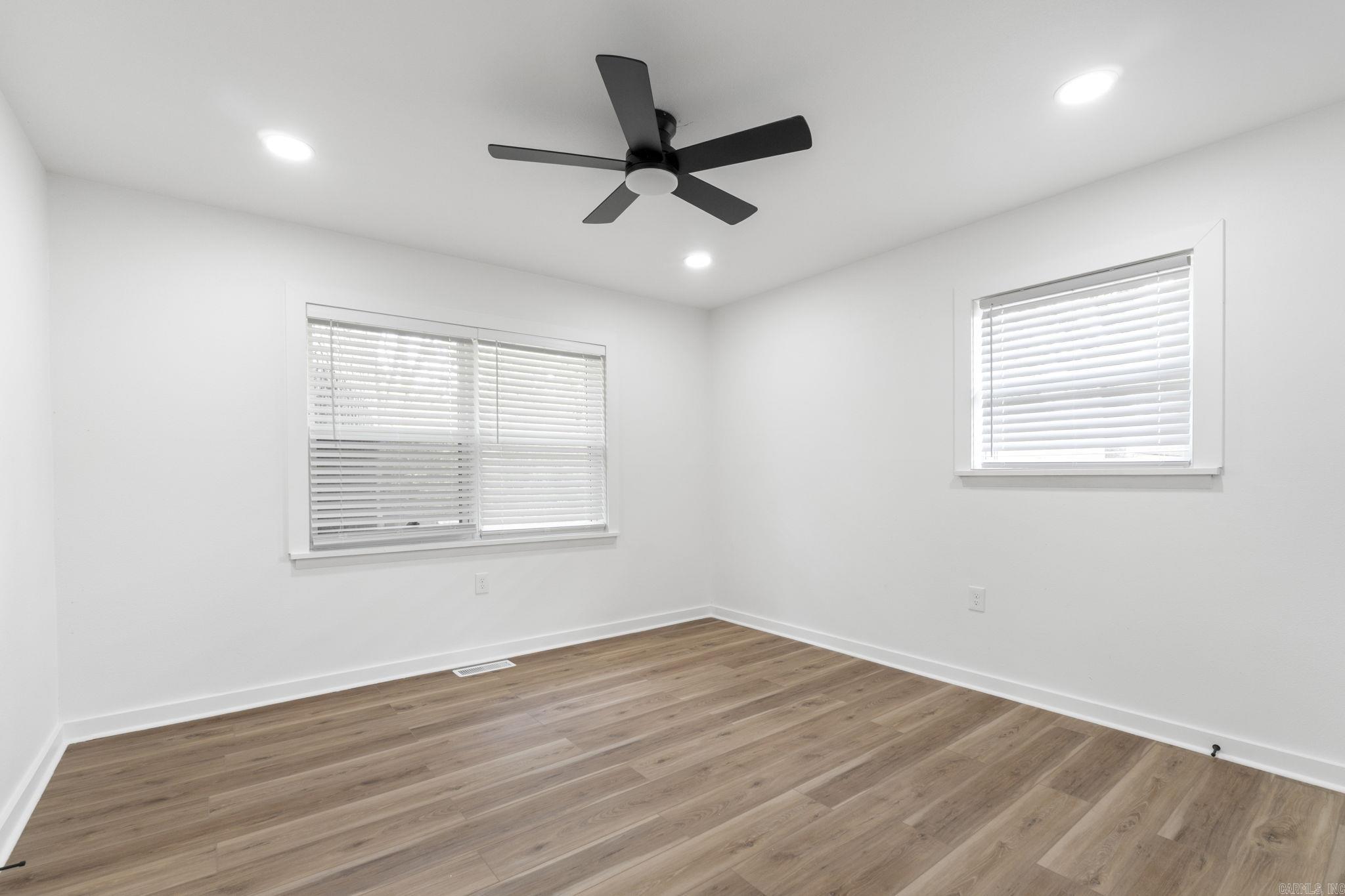 DIERKS HAYS 2ND - Residential