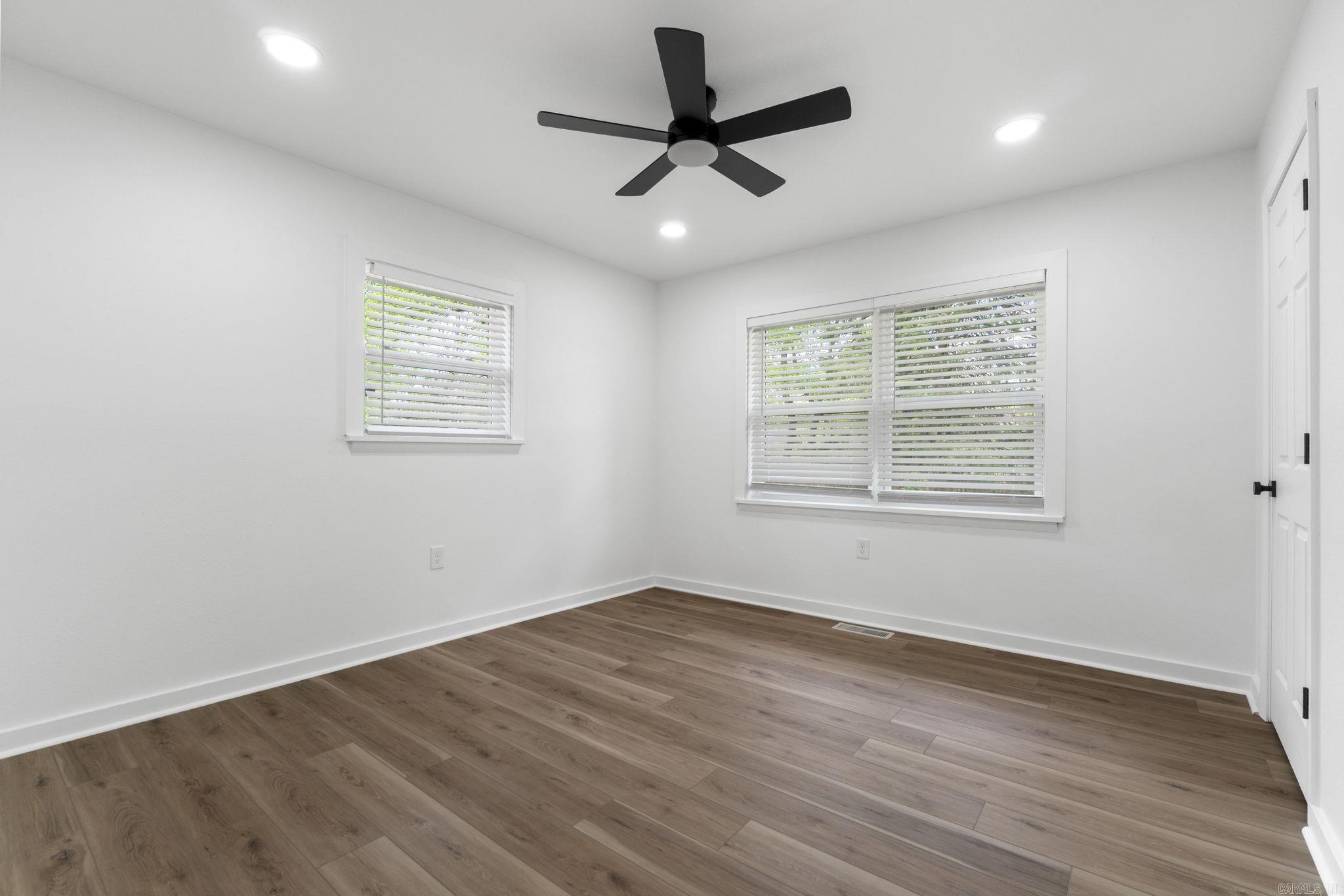 DIERKS HAYS 2ND - Residential