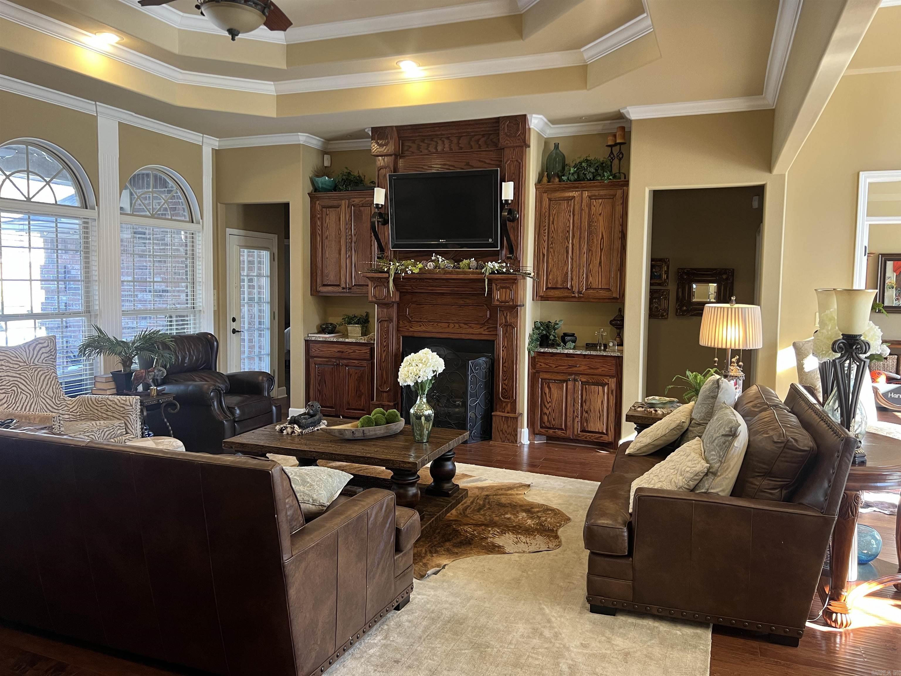 NESTLEWOOD EAST - Residential