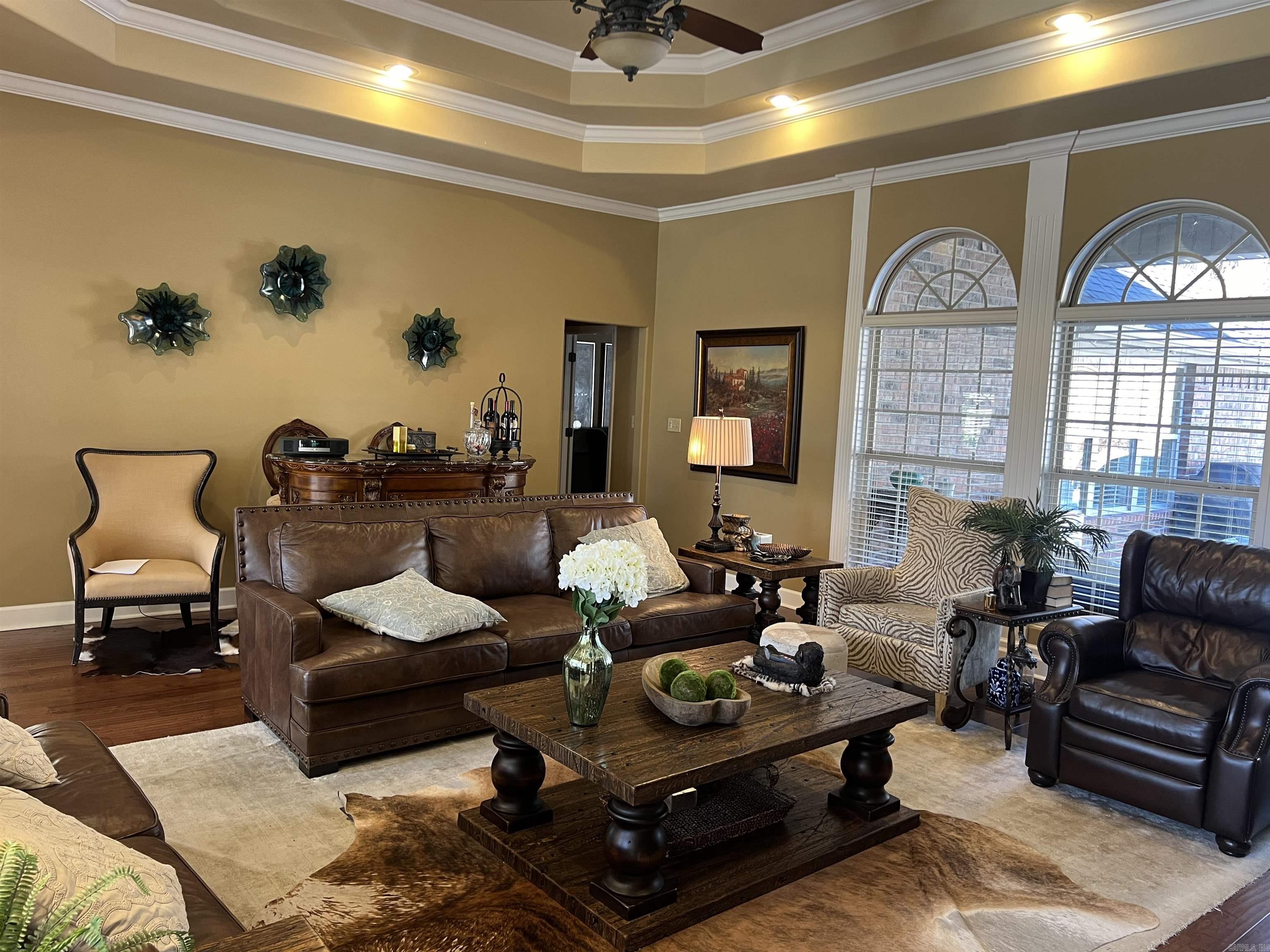 NESTLEWOOD EAST - Residential