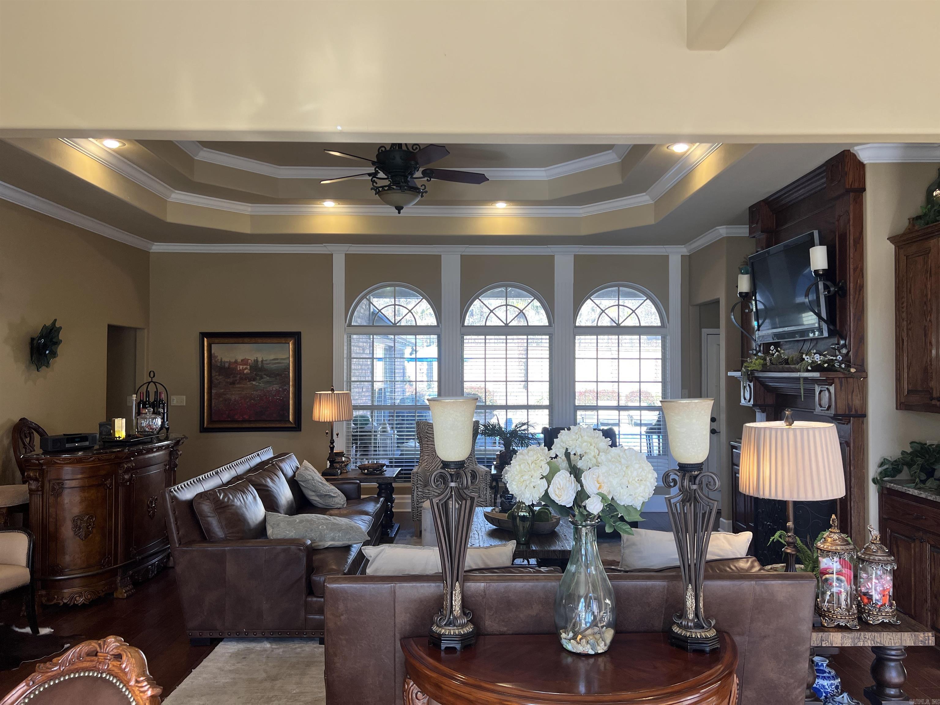 NESTLEWOOD EAST - Residential