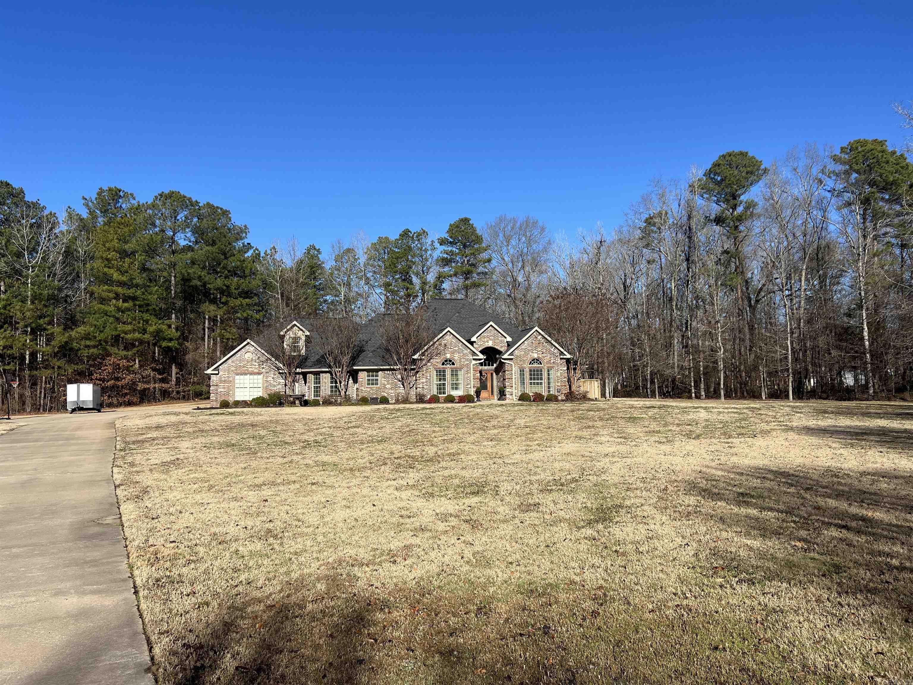 NESTLEWOOD EAST - Residential