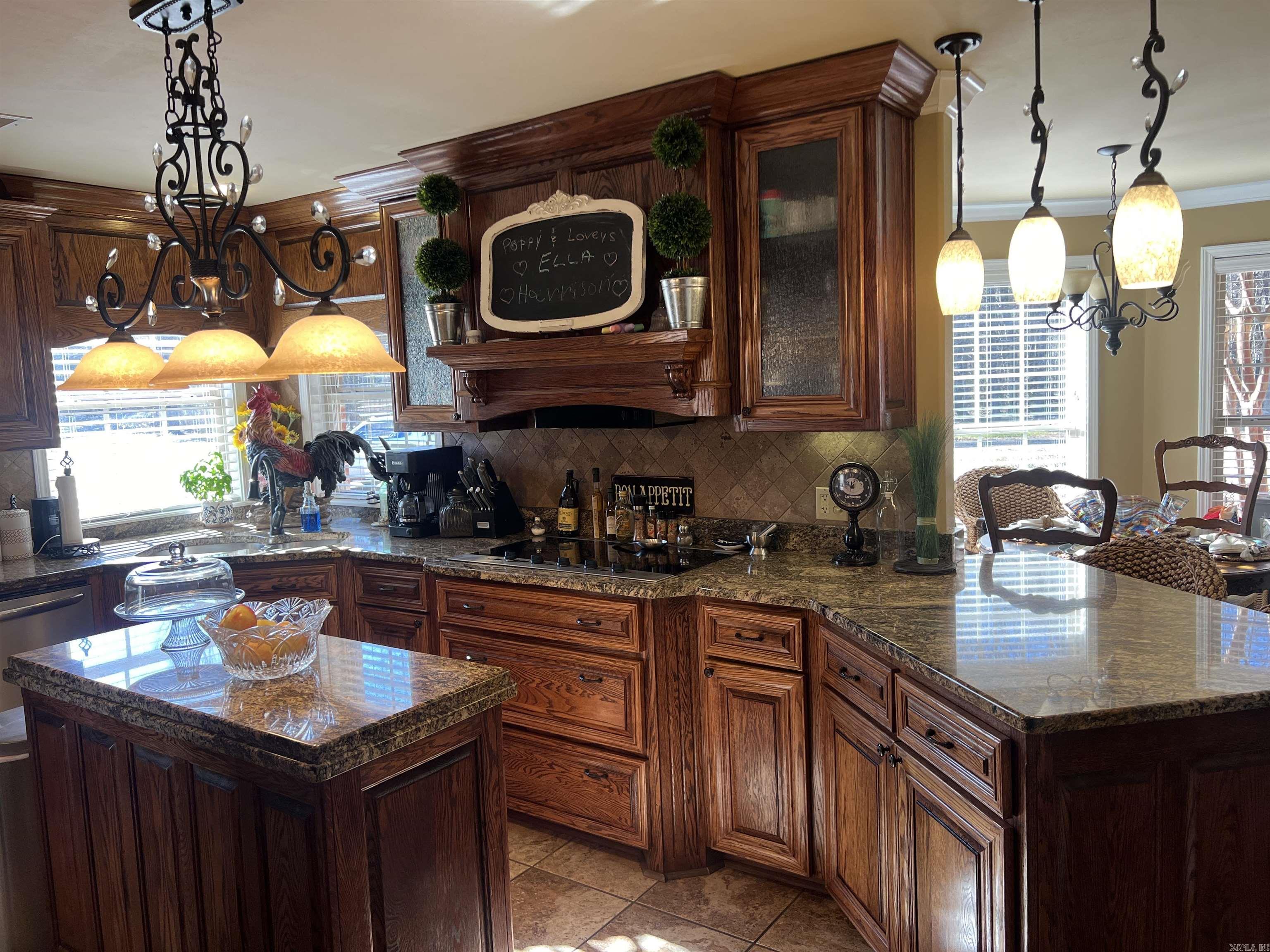 NESTLEWOOD EAST - Residential