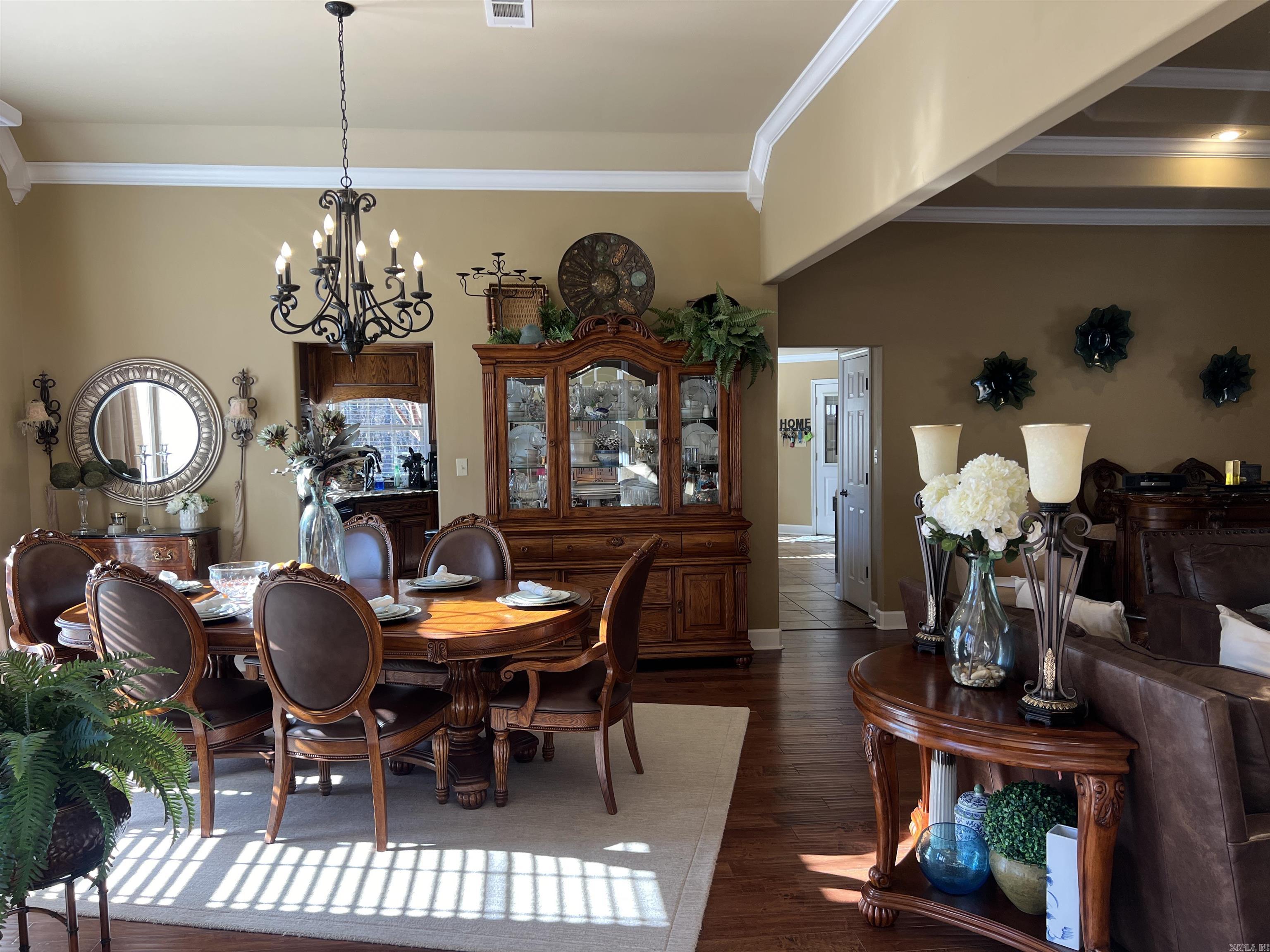 NESTLEWOOD EAST - Residential