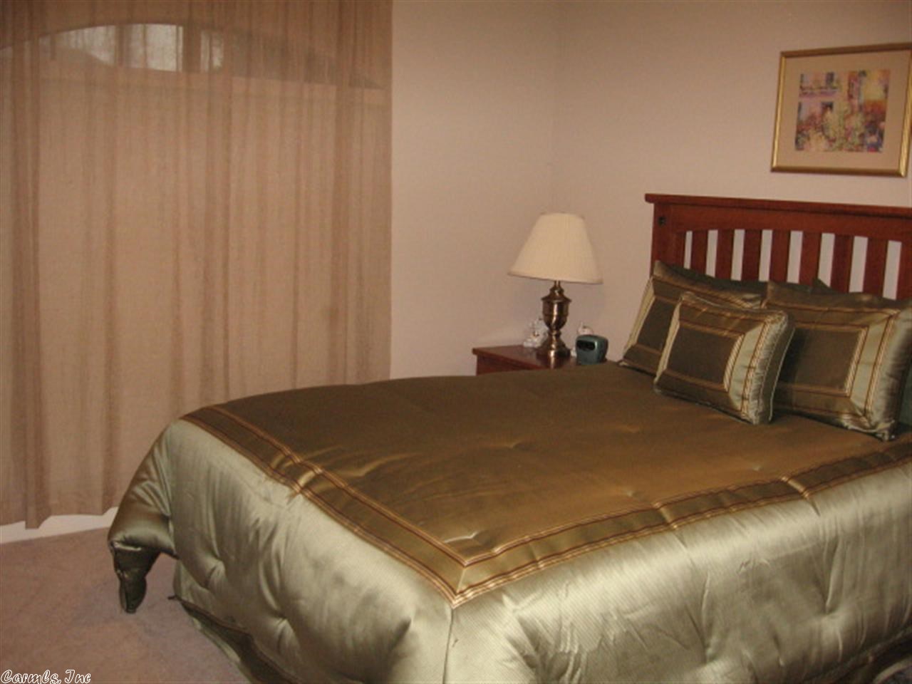 COUNTRY CLUB OF ARK THE - Residential