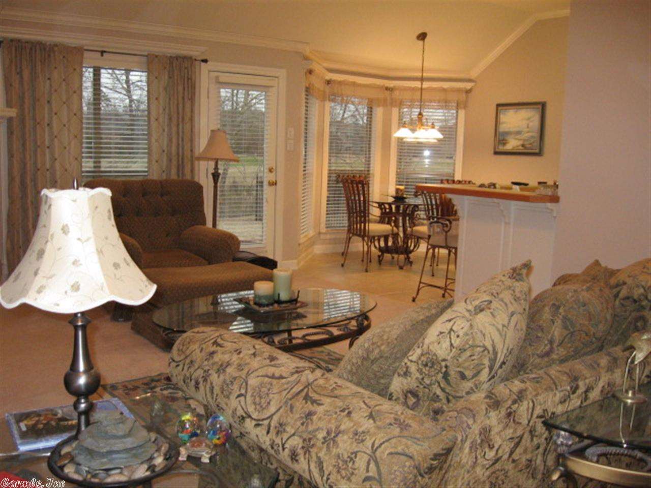 COUNTRY CLUB OF ARK THE - Residential