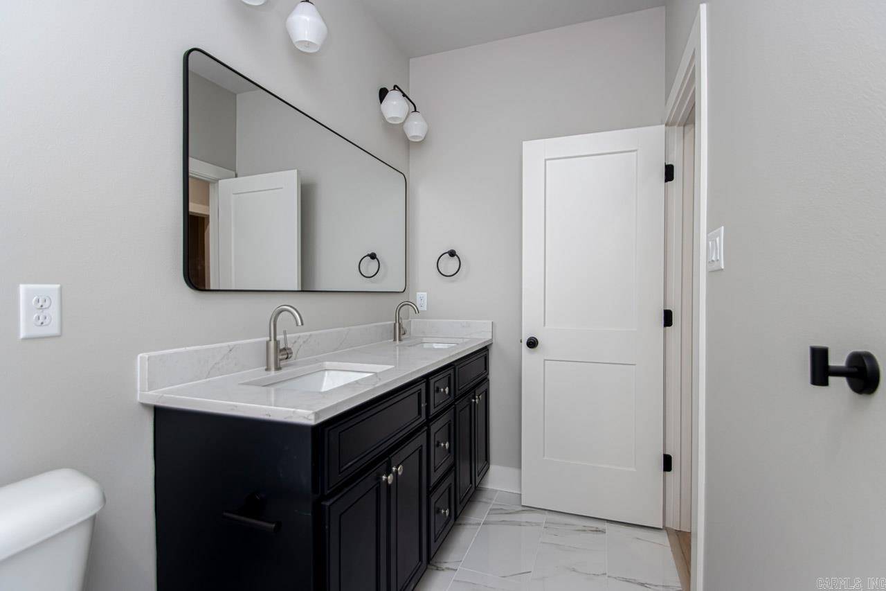 FIELDS OF HURRICANE LAKE ESTATES - Residential