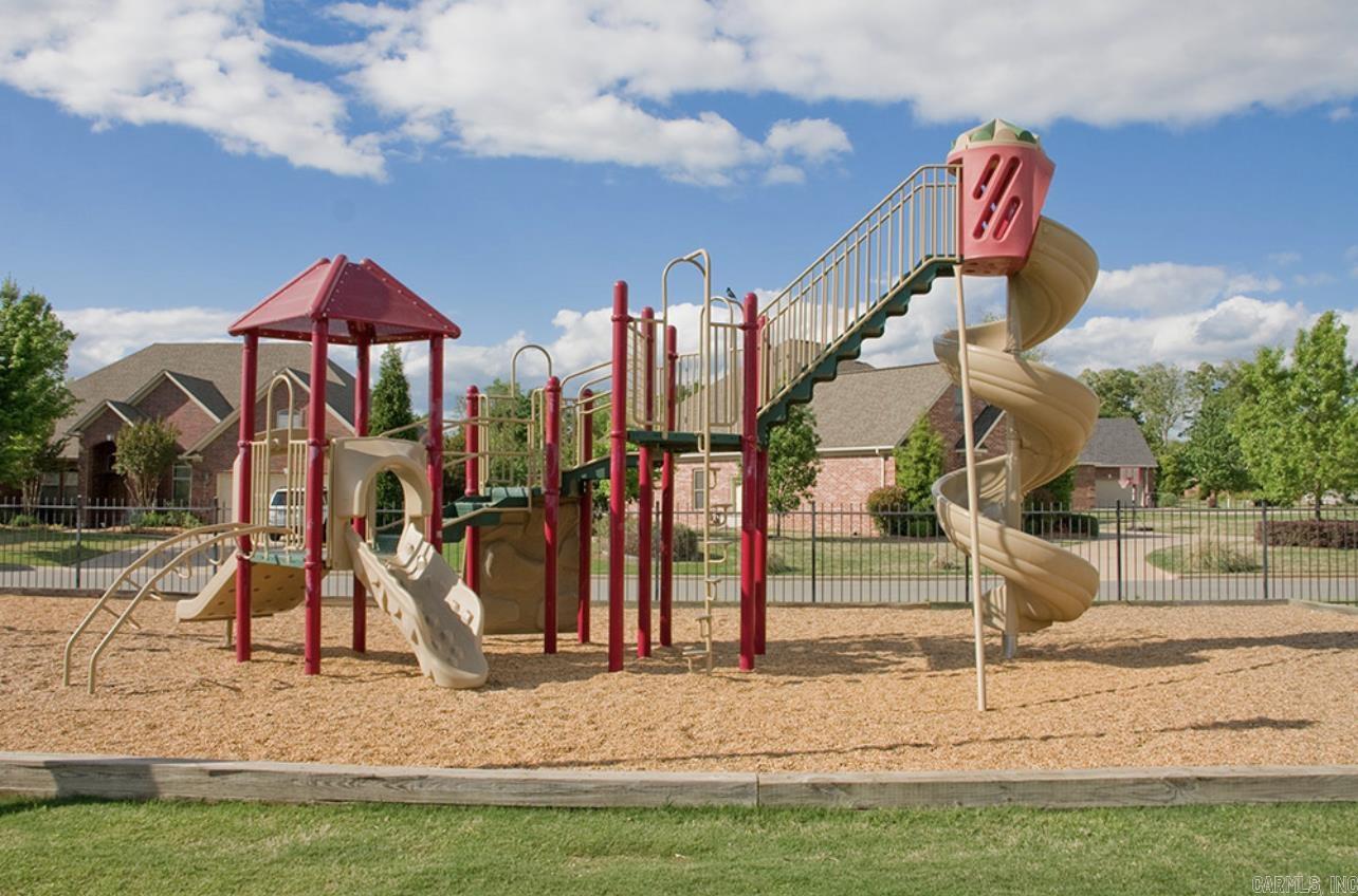 FIELDS OF HURRICANE LAKE ESTATES - Residential