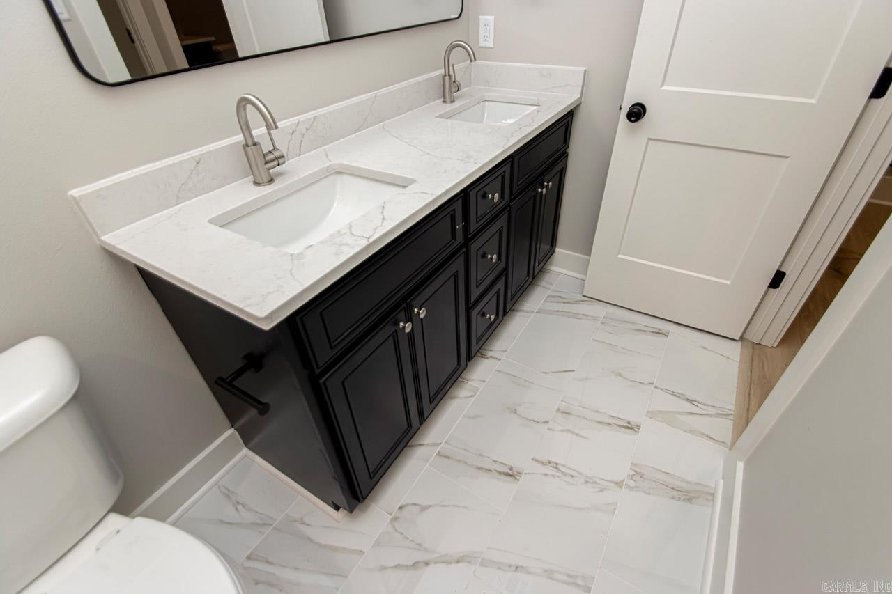 FIELDS OF HURRICANE LAKE ESTATES - Residential