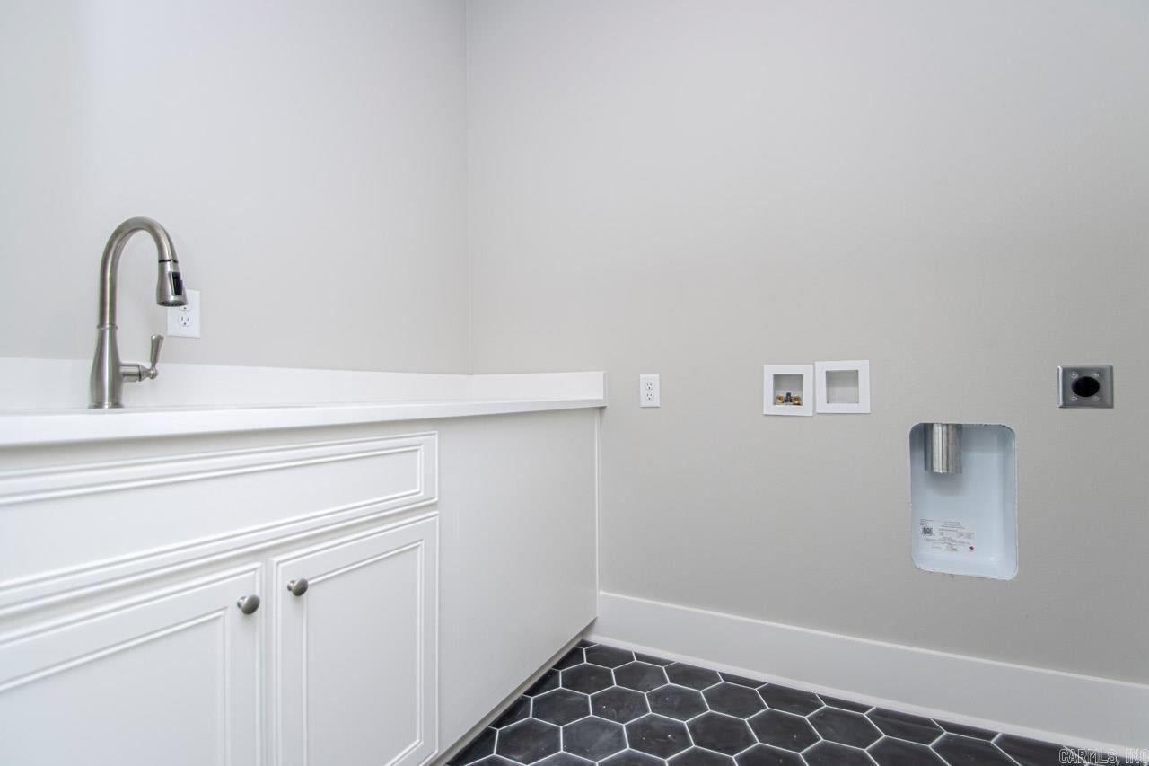 FIELDS OF HURRICANE LAKE ESTATES - Residential