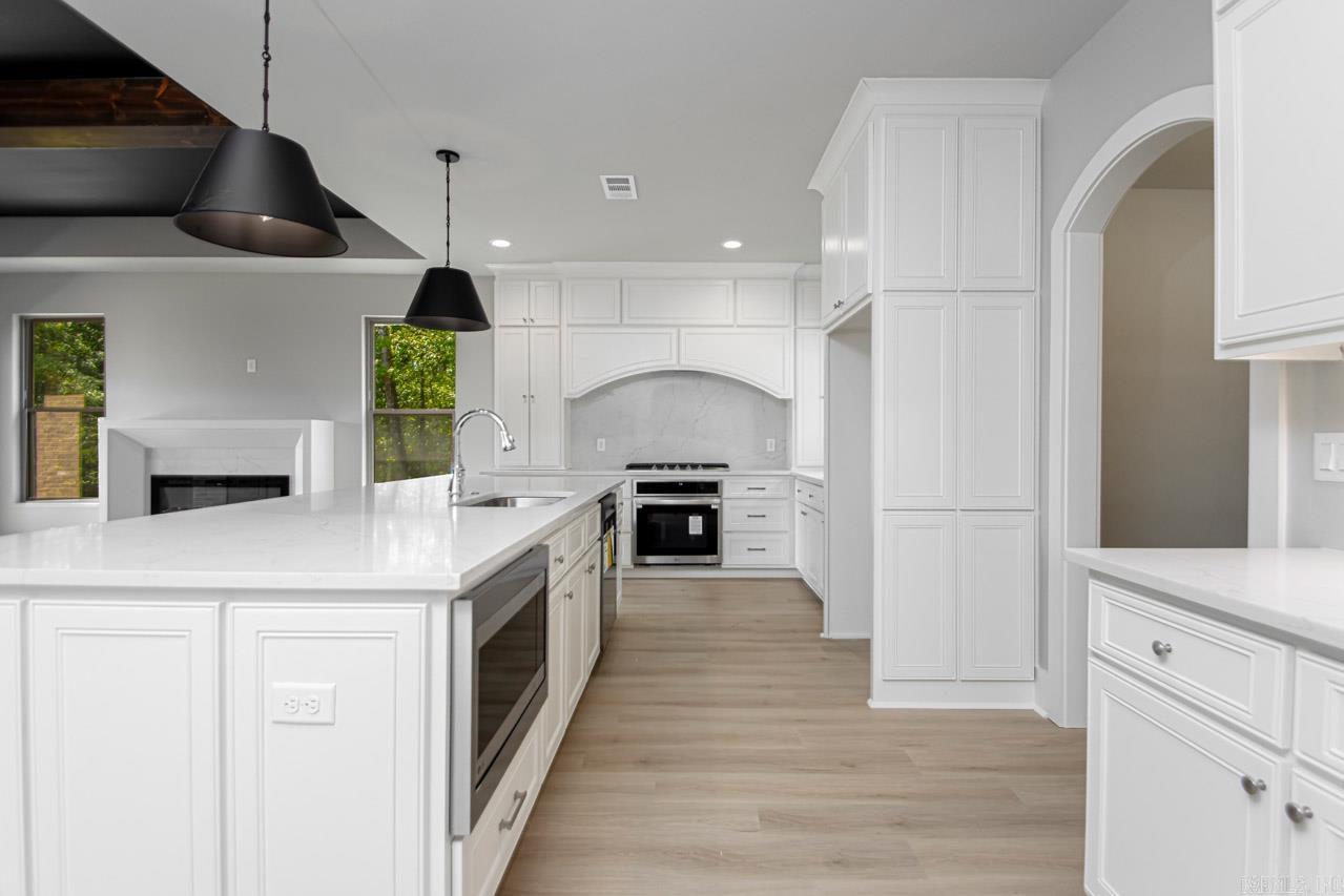 FIELDS OF HURRICANE LAKE ESTATES - Residential