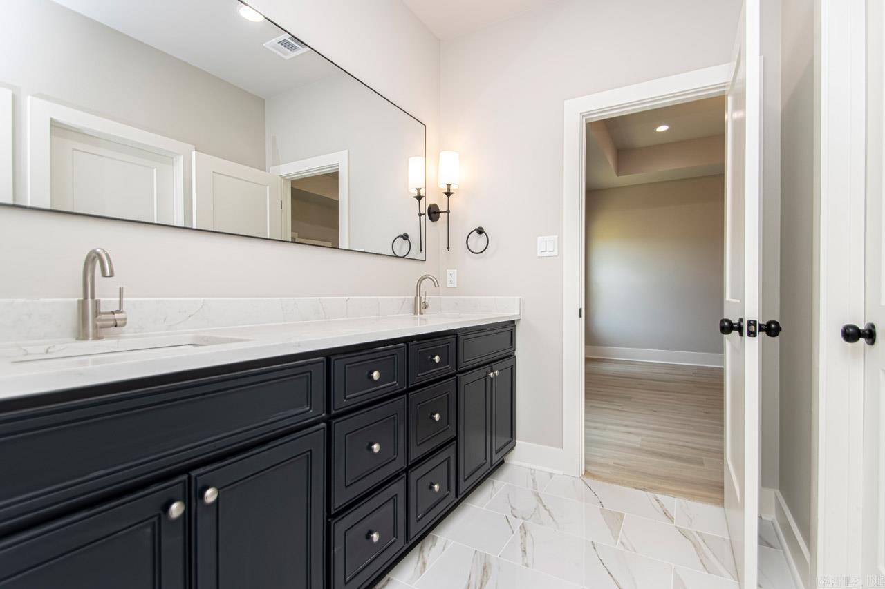 FIELDS OF HURRICANE LAKE ESTATES - Residential