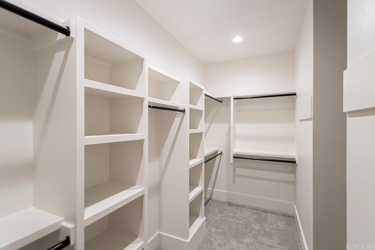 FIELDS OF HURRICANE LAKE ESTATES - Residential