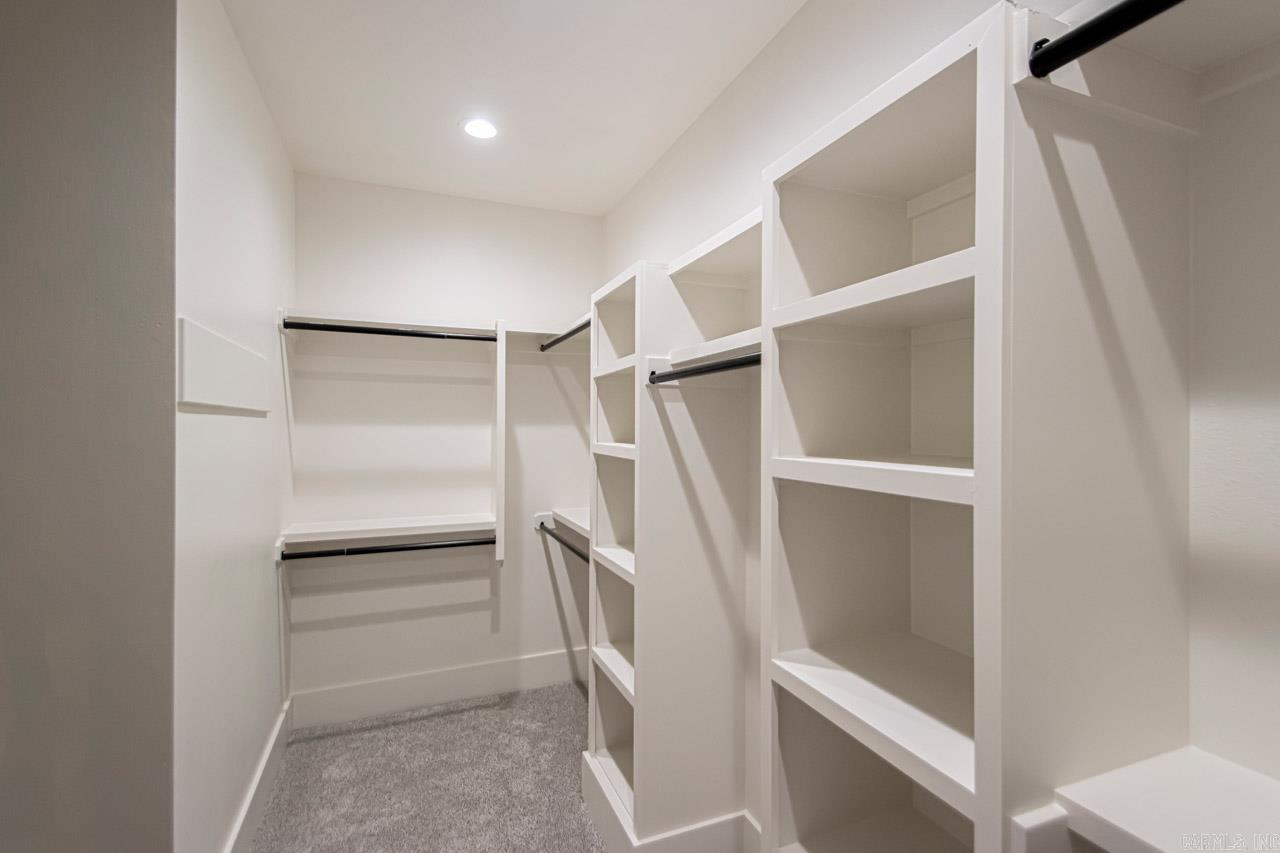 FIELDS OF HURRICANE LAKE ESTATES - Residential