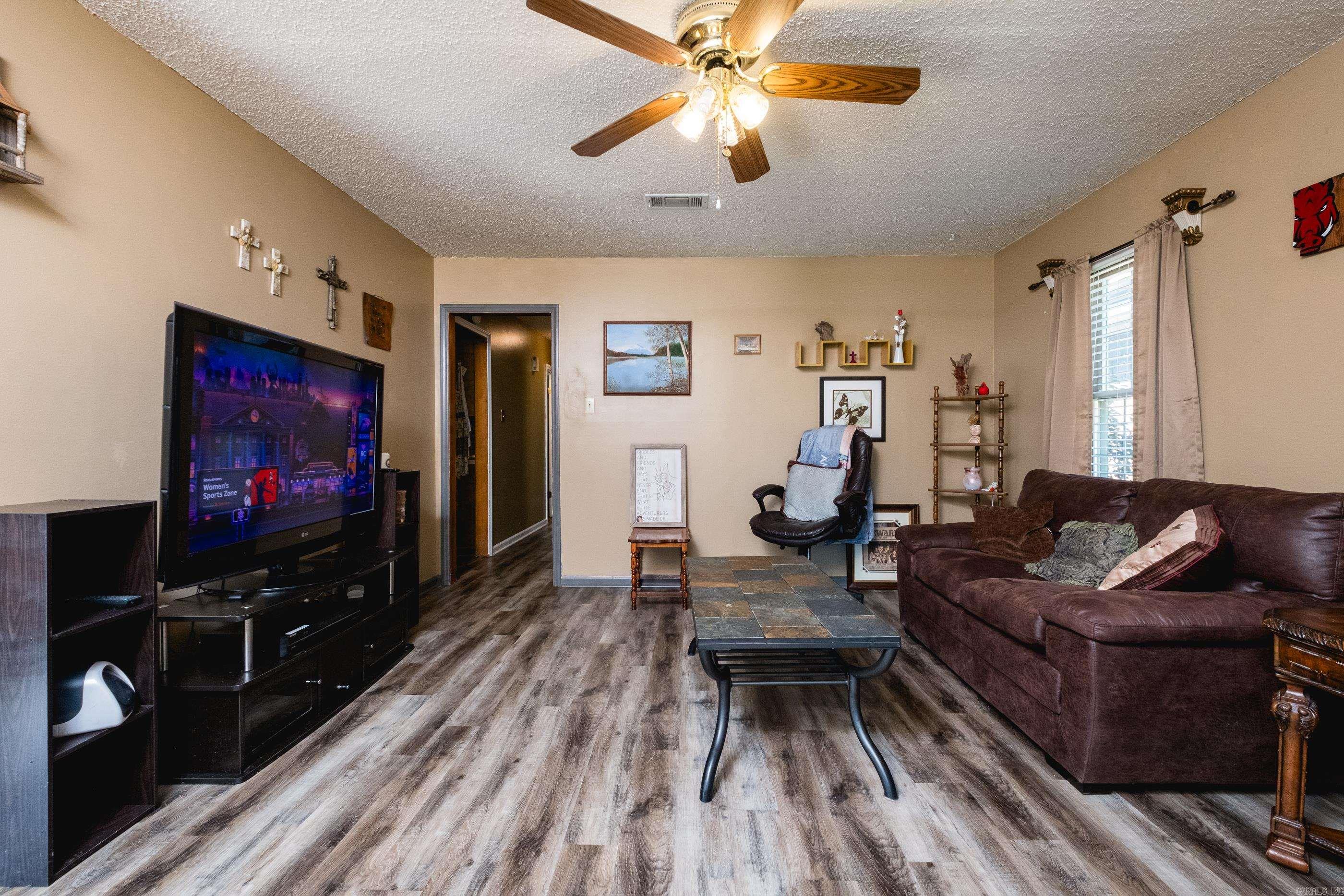 North Hills Manor - Residential