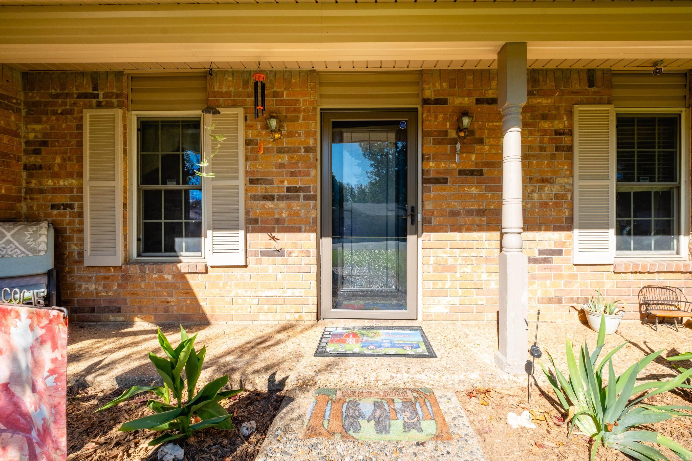 North Hills Manor - Residential