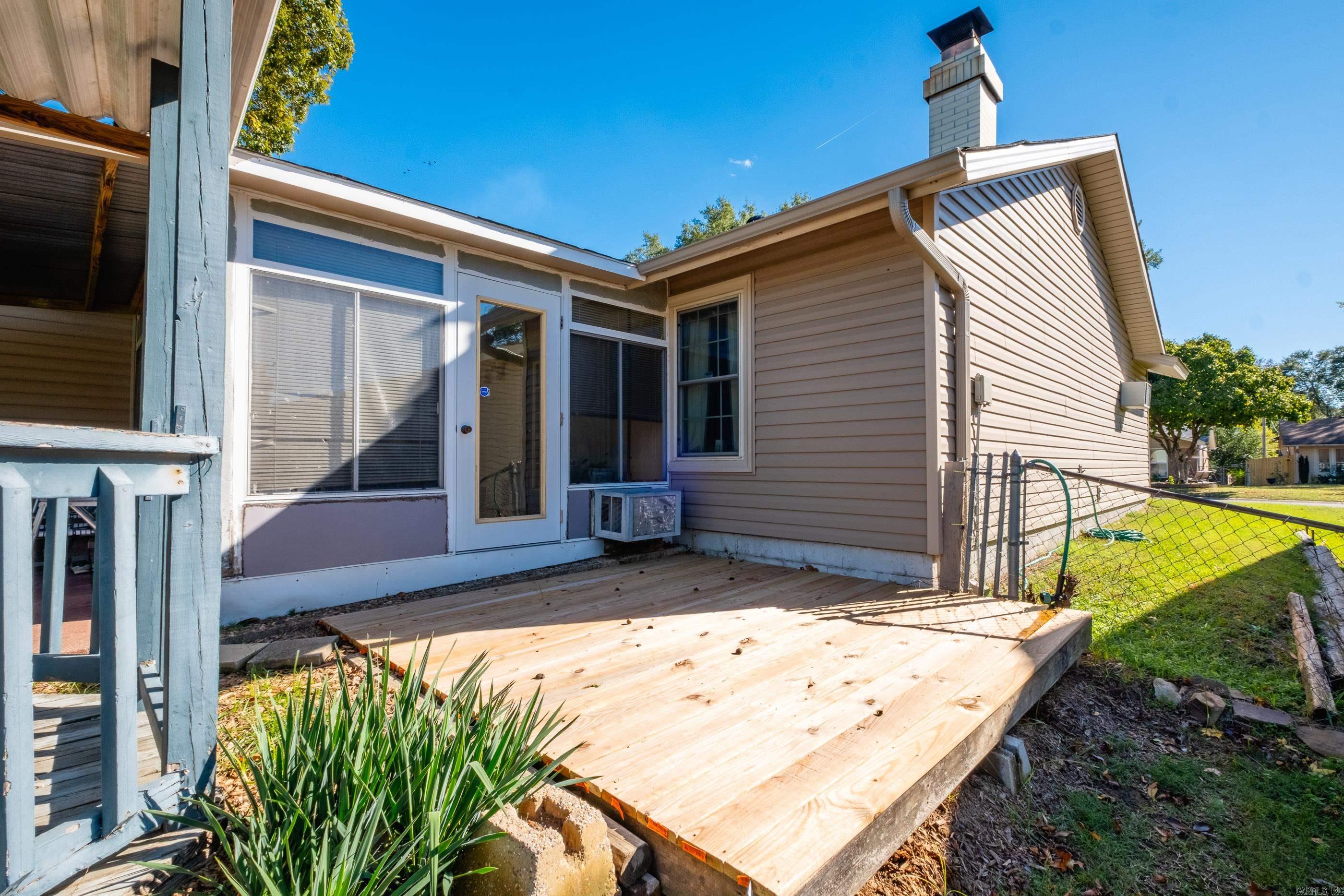 North Hills Manor - Residential