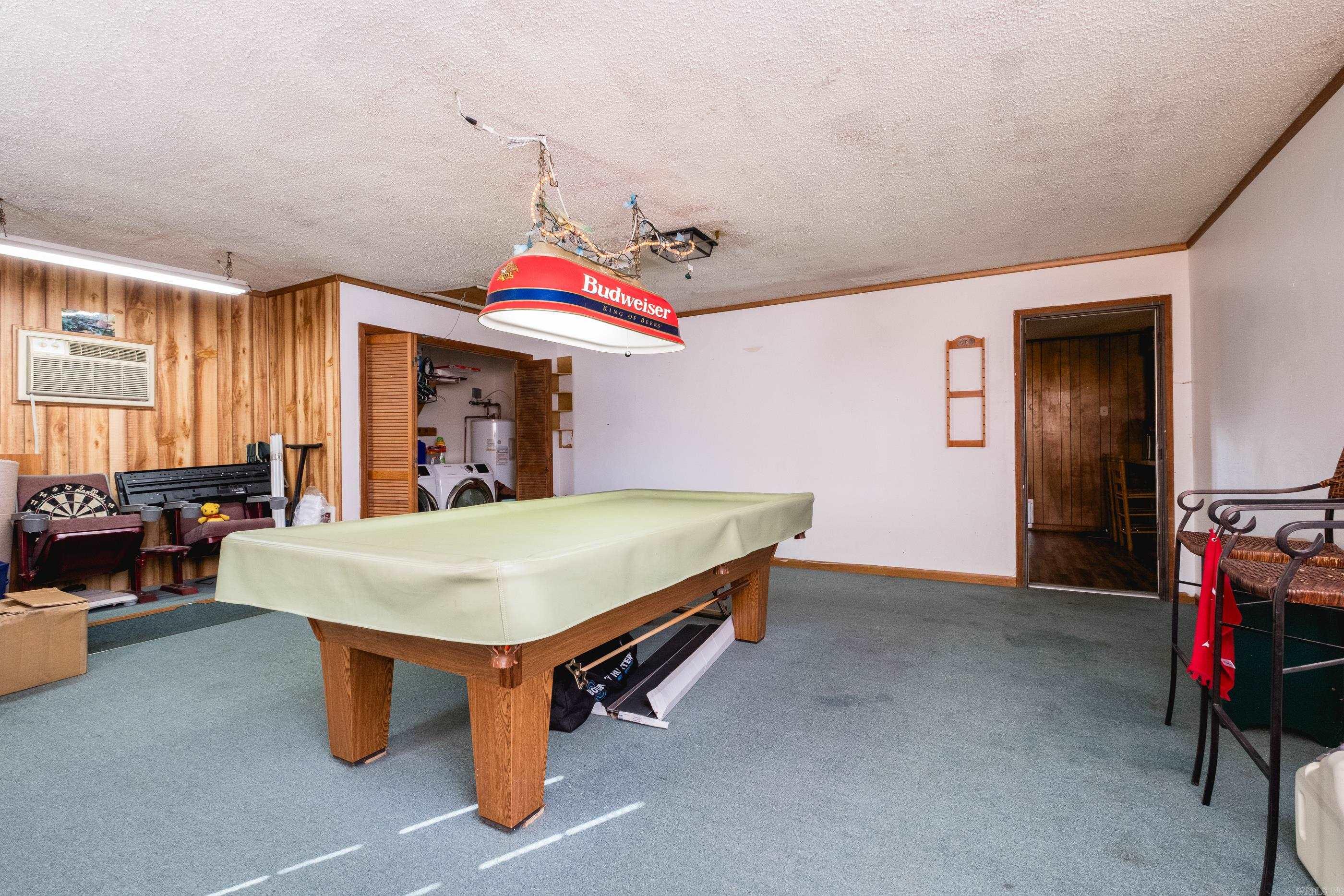 North Hills Manor - Residential