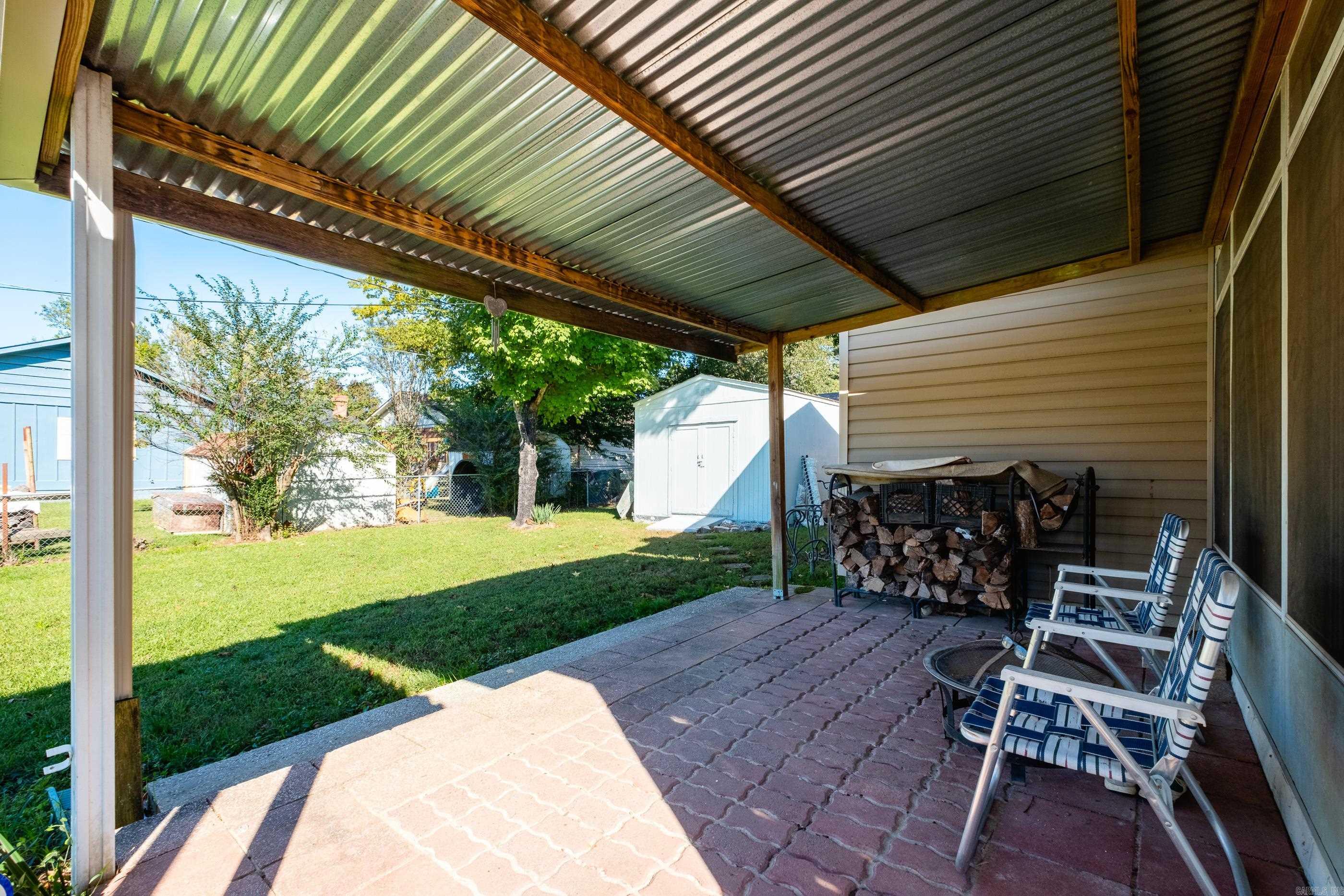 North Hills Manor - Residential