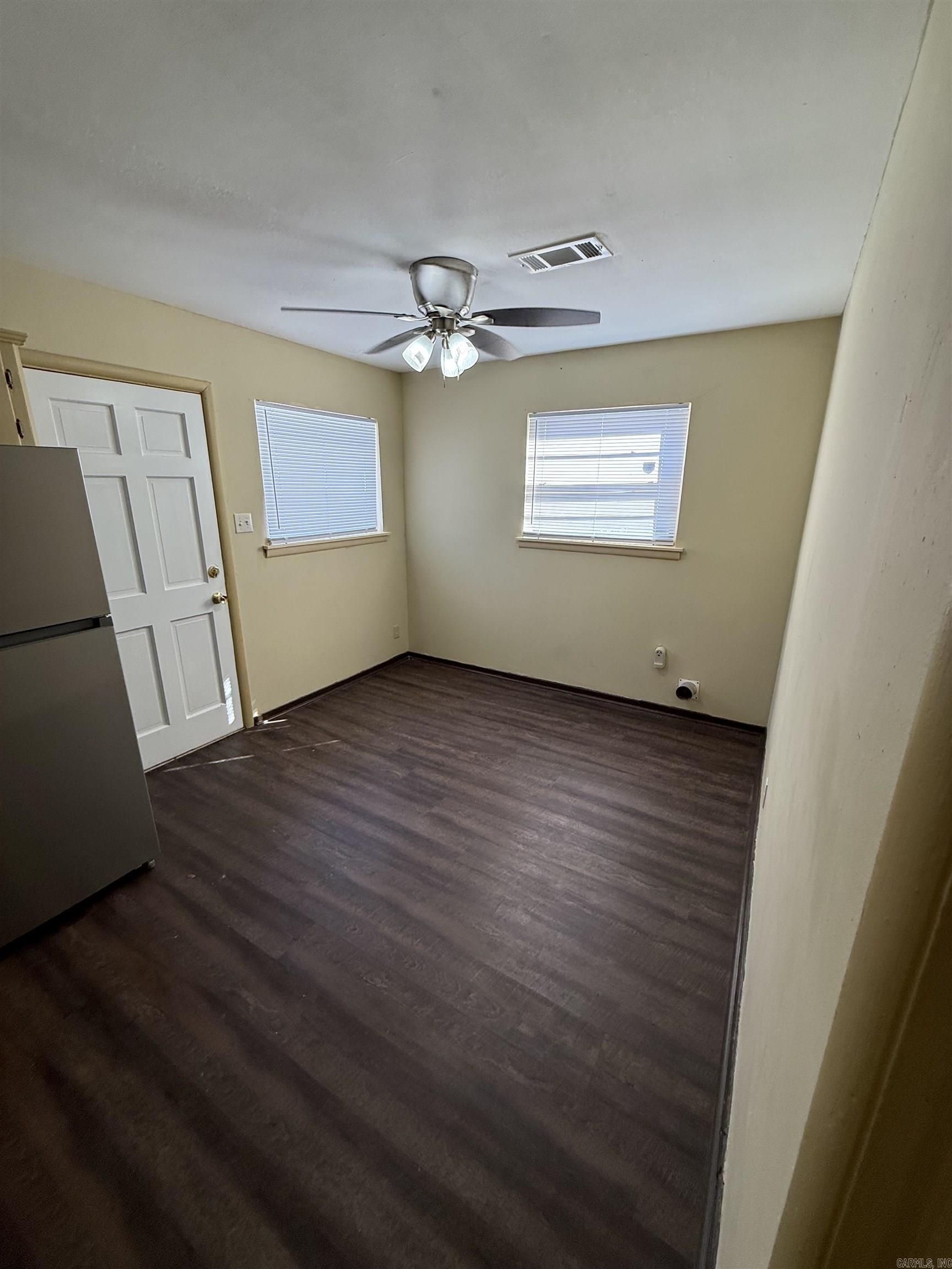 MEADOW PARK - Residential