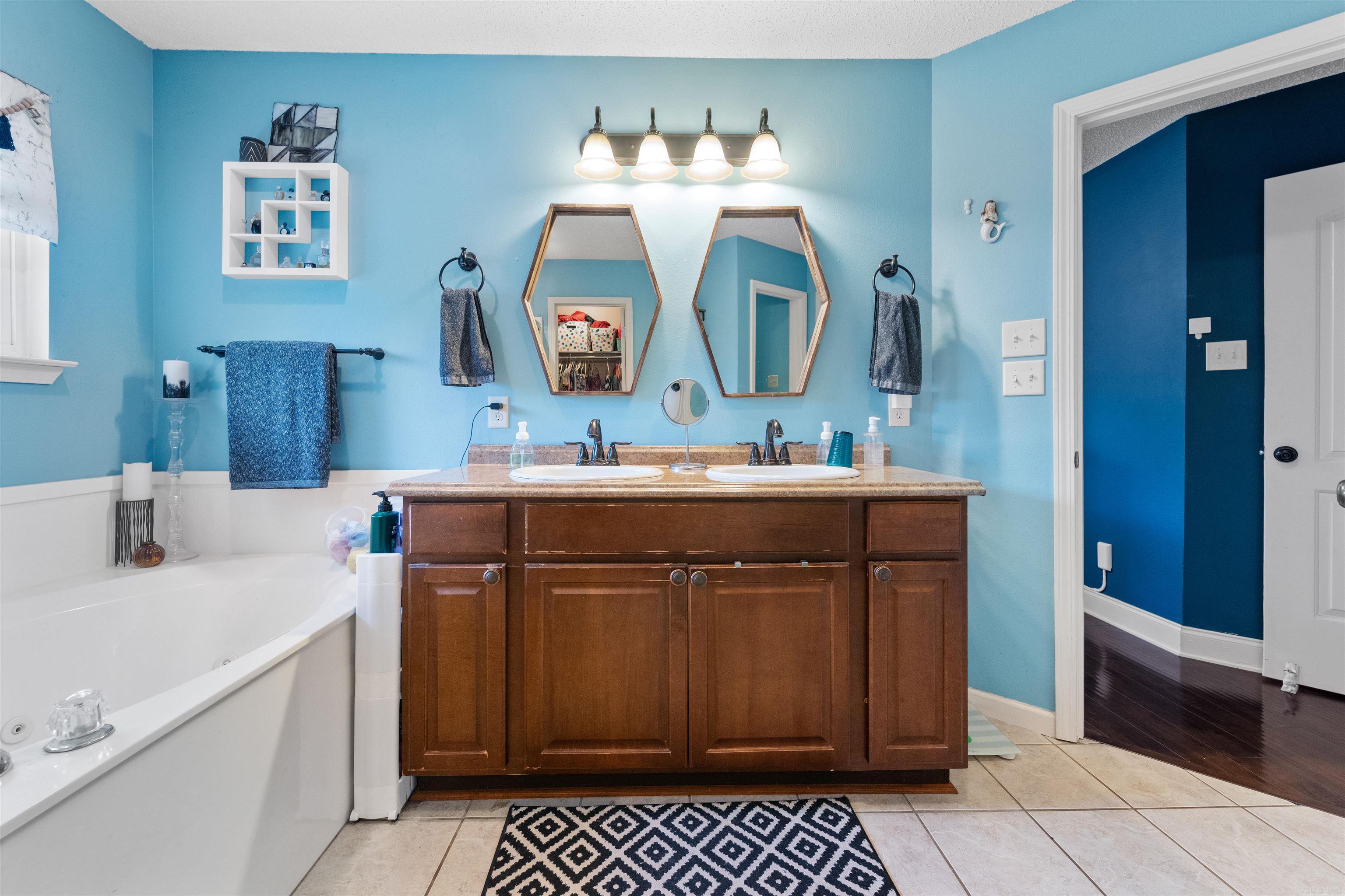 Quail Hollow - Residential