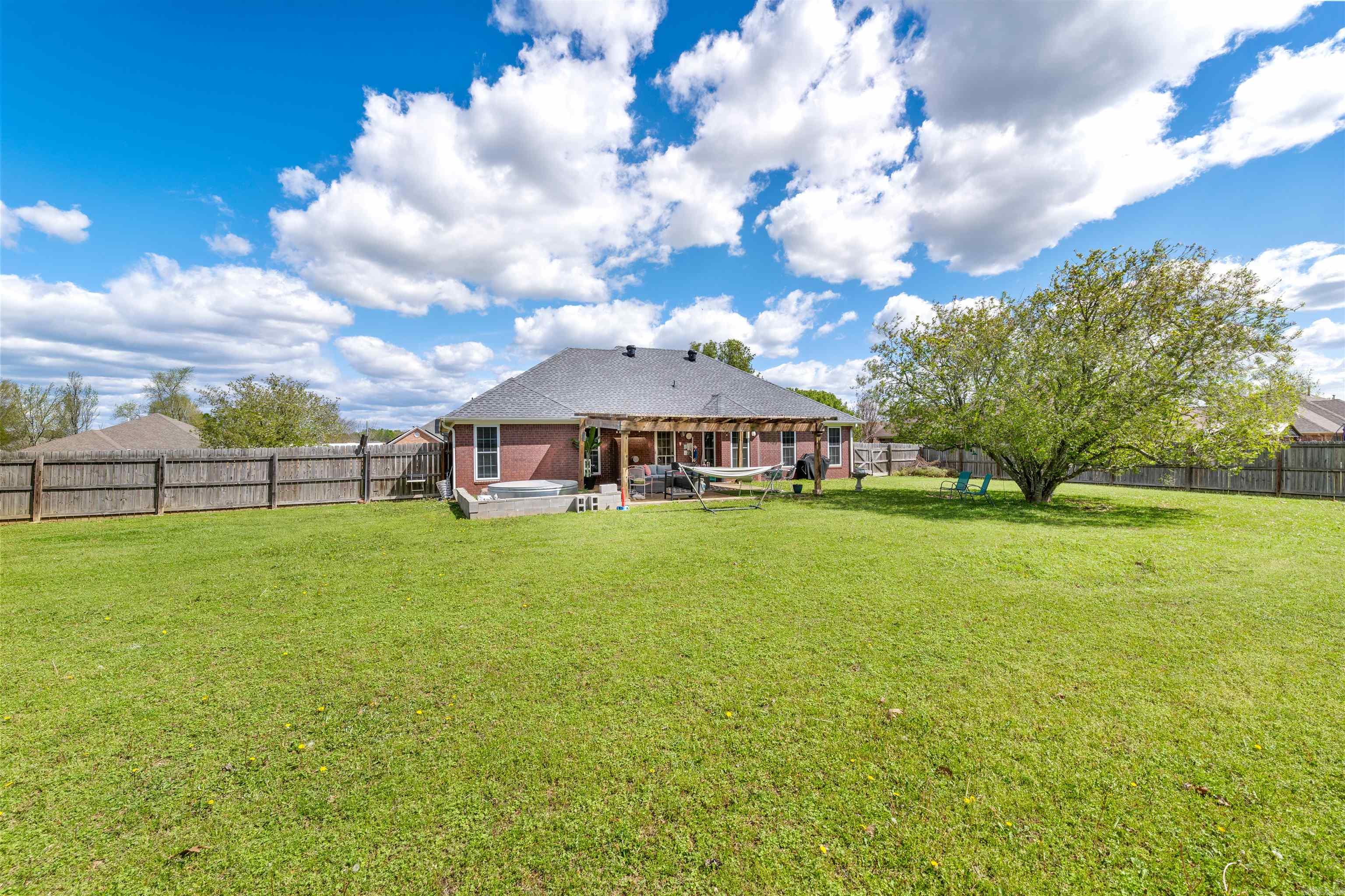 Quail Hollow - Residential