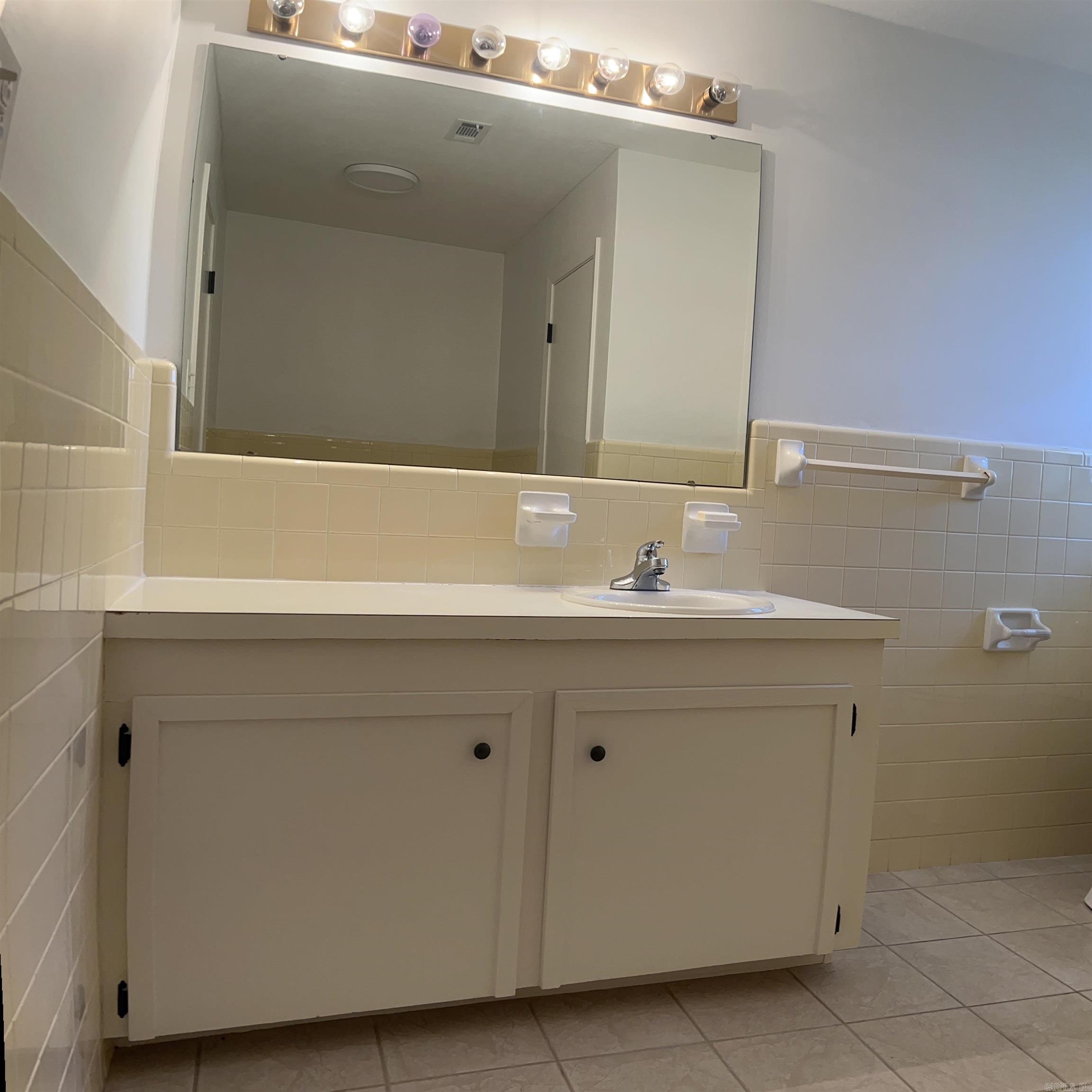 Mike Berg Lake - Residential