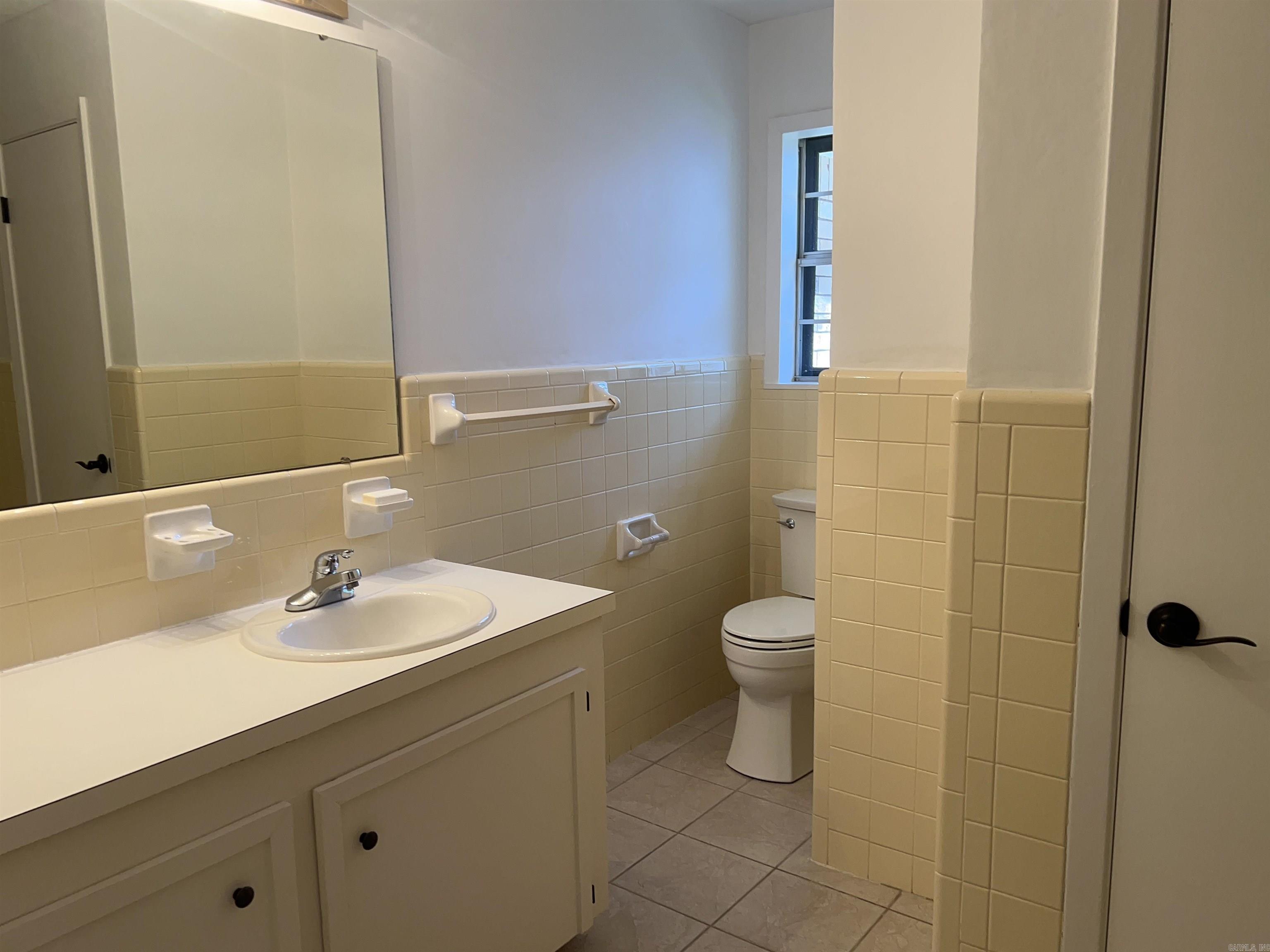 Mike Berg Lake - Residential