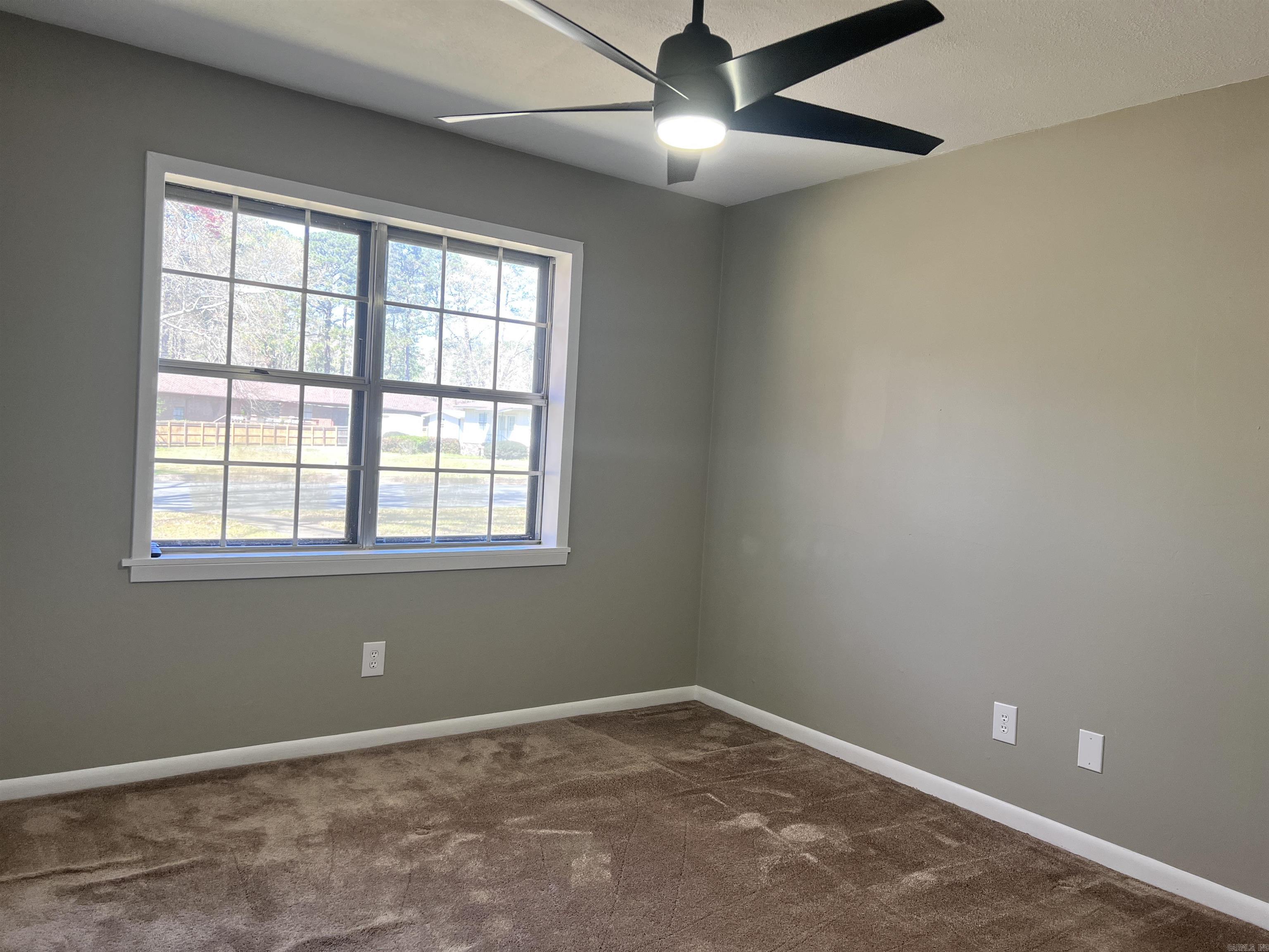 Mike Berg Lake - Residential