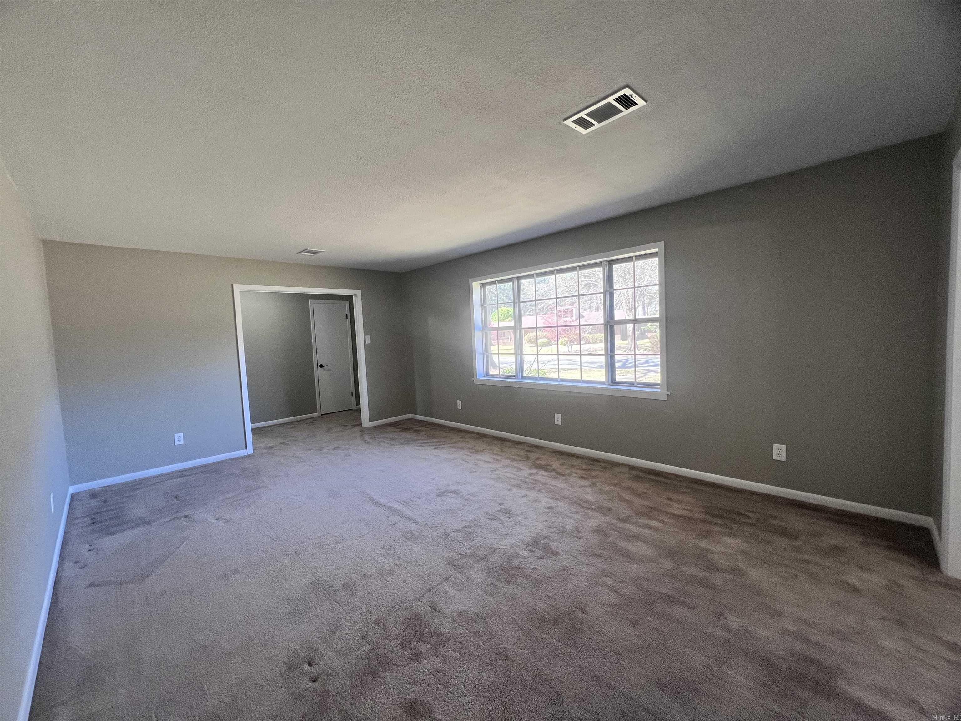 Mike Berg Lake - Residential