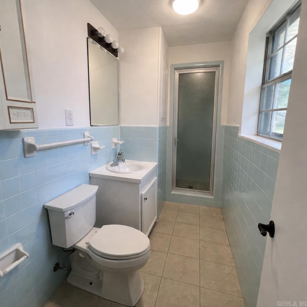 Mike Berg Lake - Residential