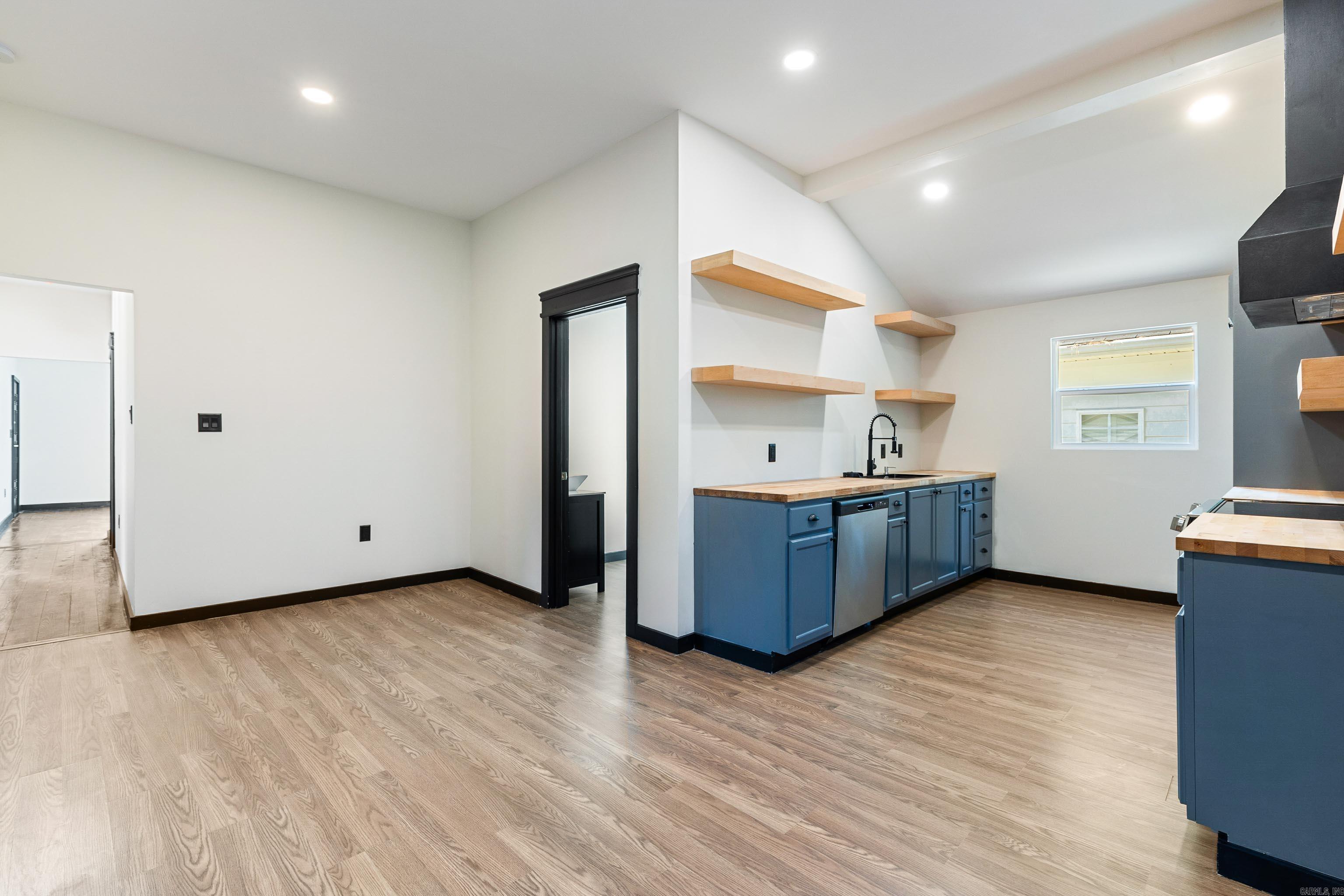 RAPLEY EST - Residential