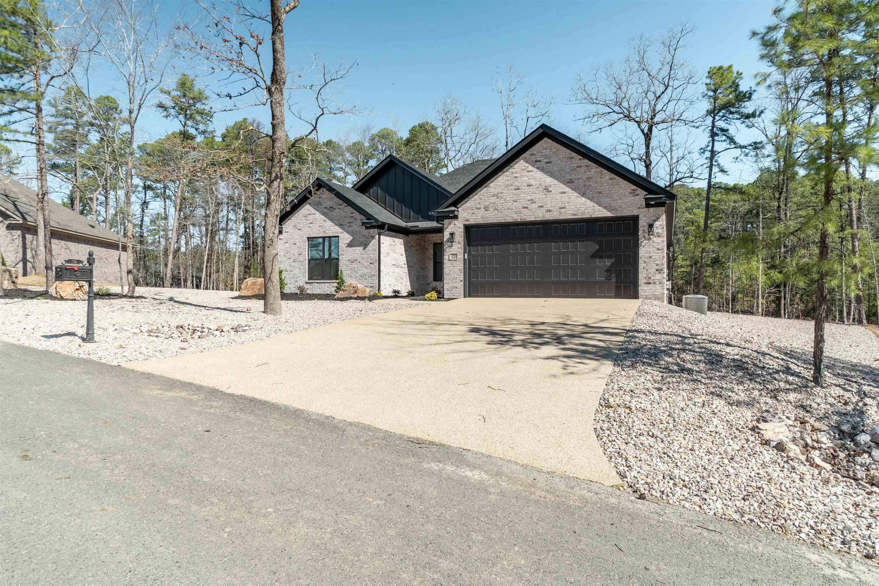 PACIFICA - Residential