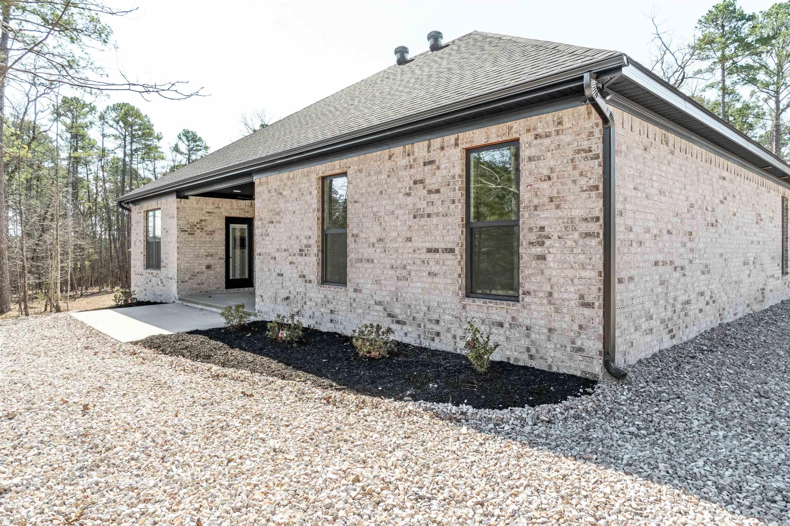 PACIFICA - Residential