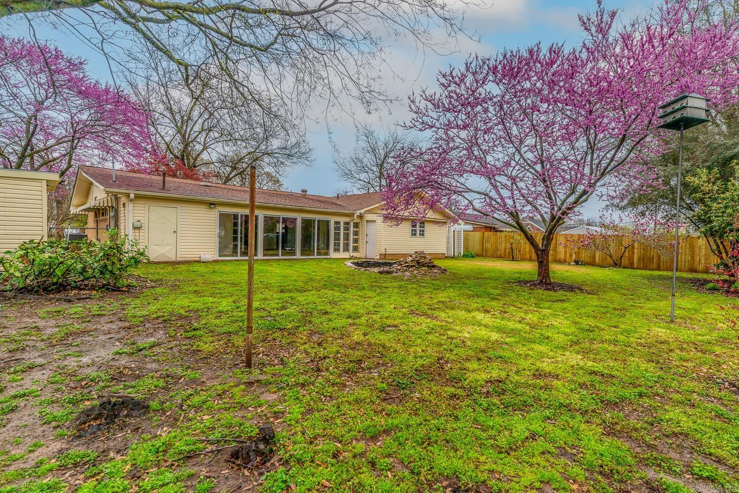 R L DAVIS - Residential