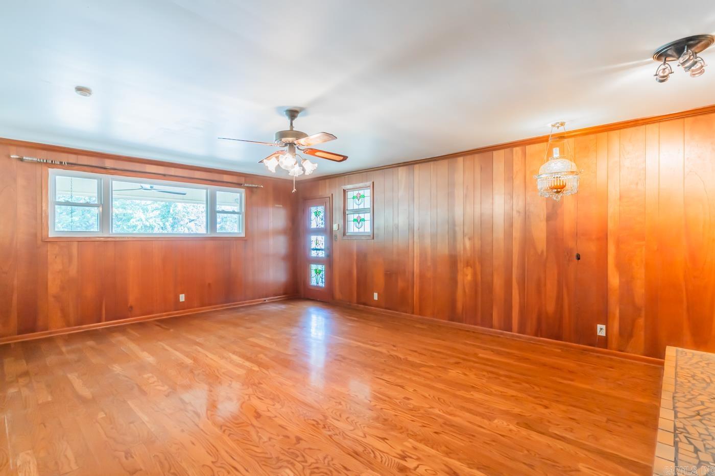 R L DAVIS - Residential