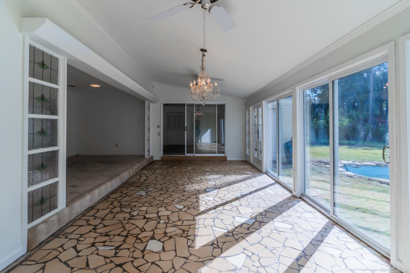 R L DAVIS - Residential