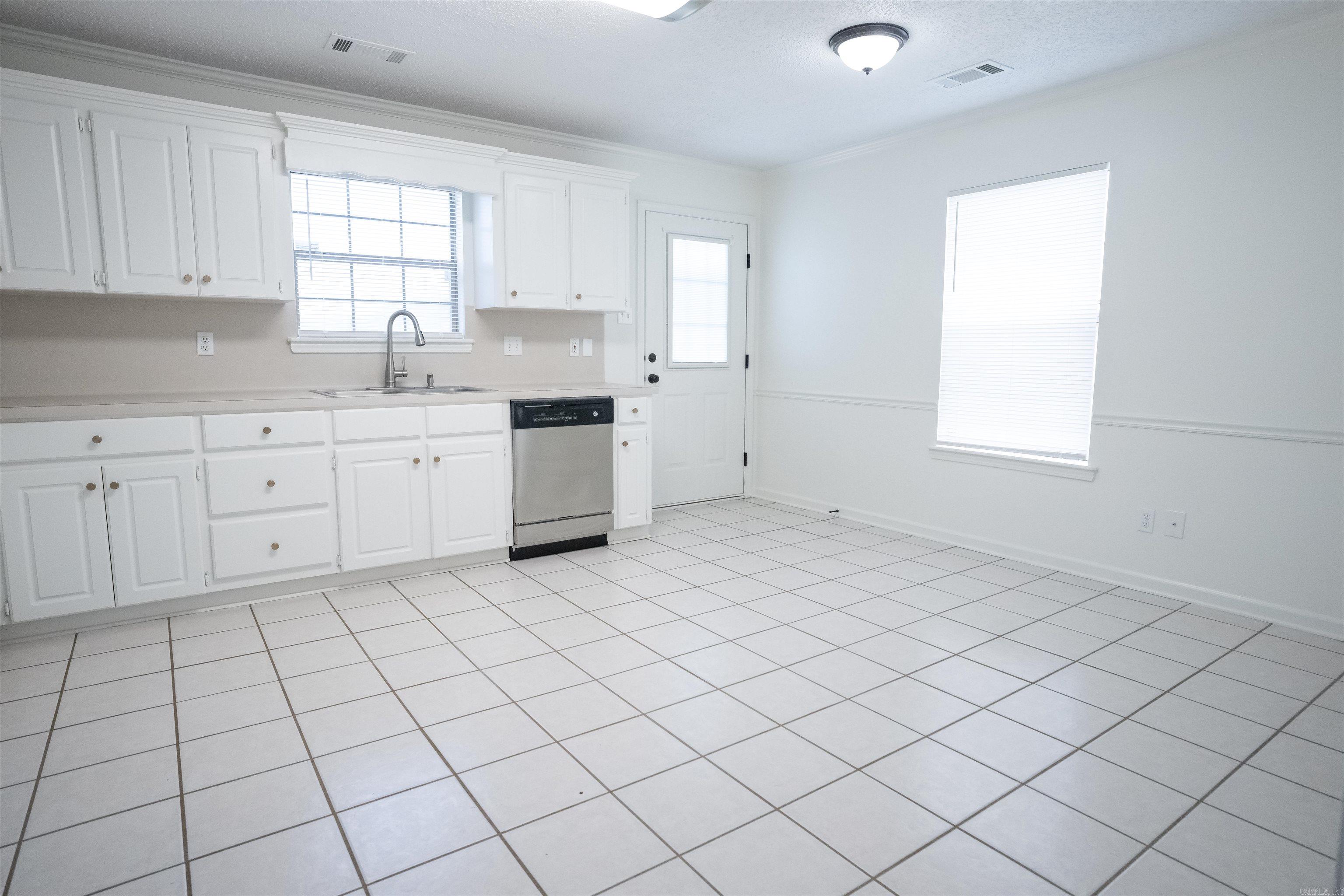 ROBINWOOD - Residential