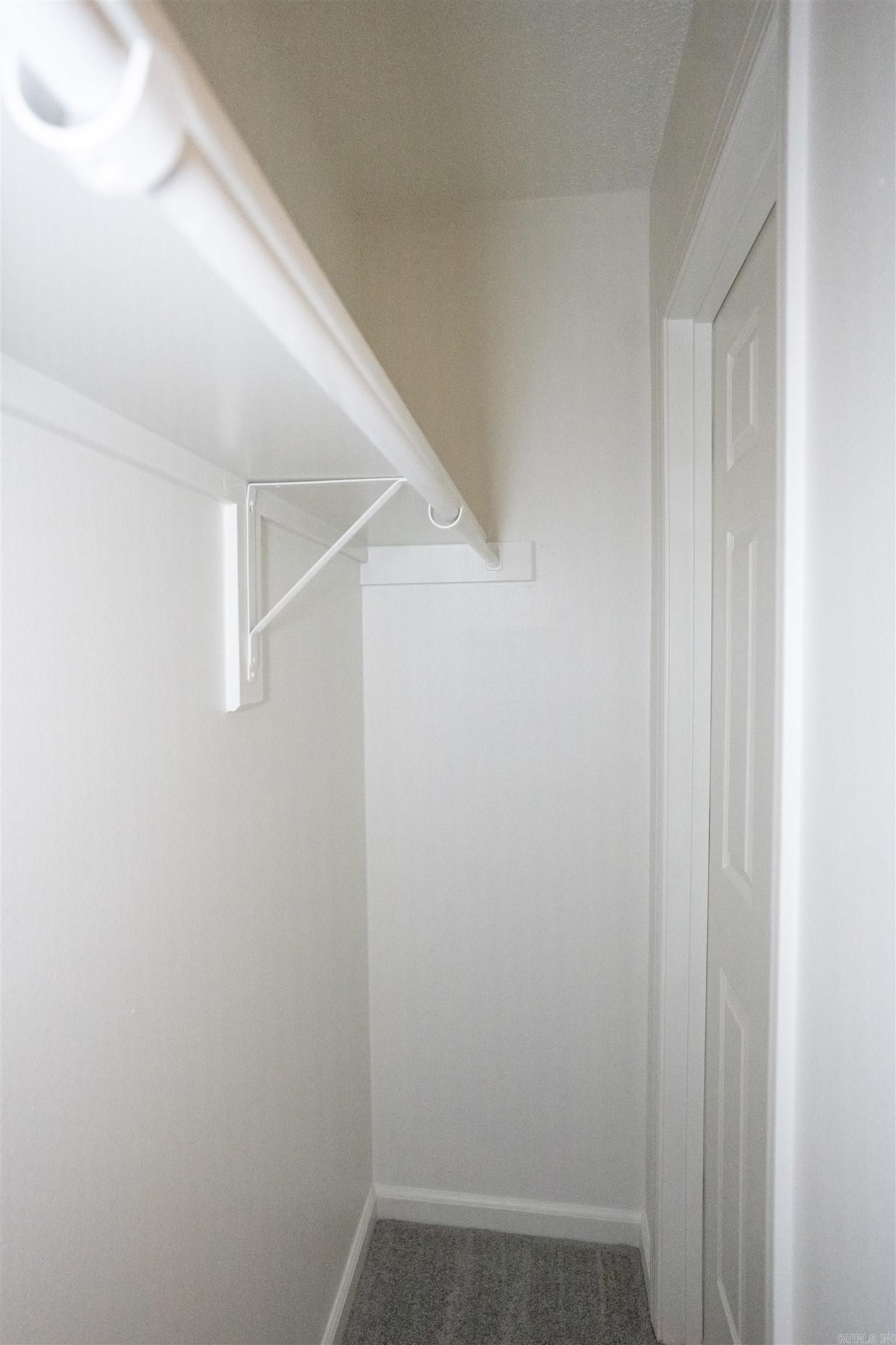 ROBINWOOD - Residential