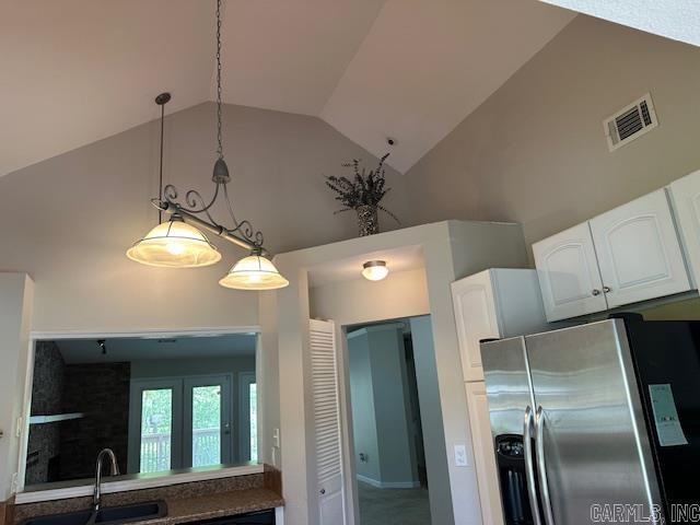 CASTLE RIDGE - Residential