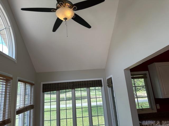 CASTLE RIDGE - Residential